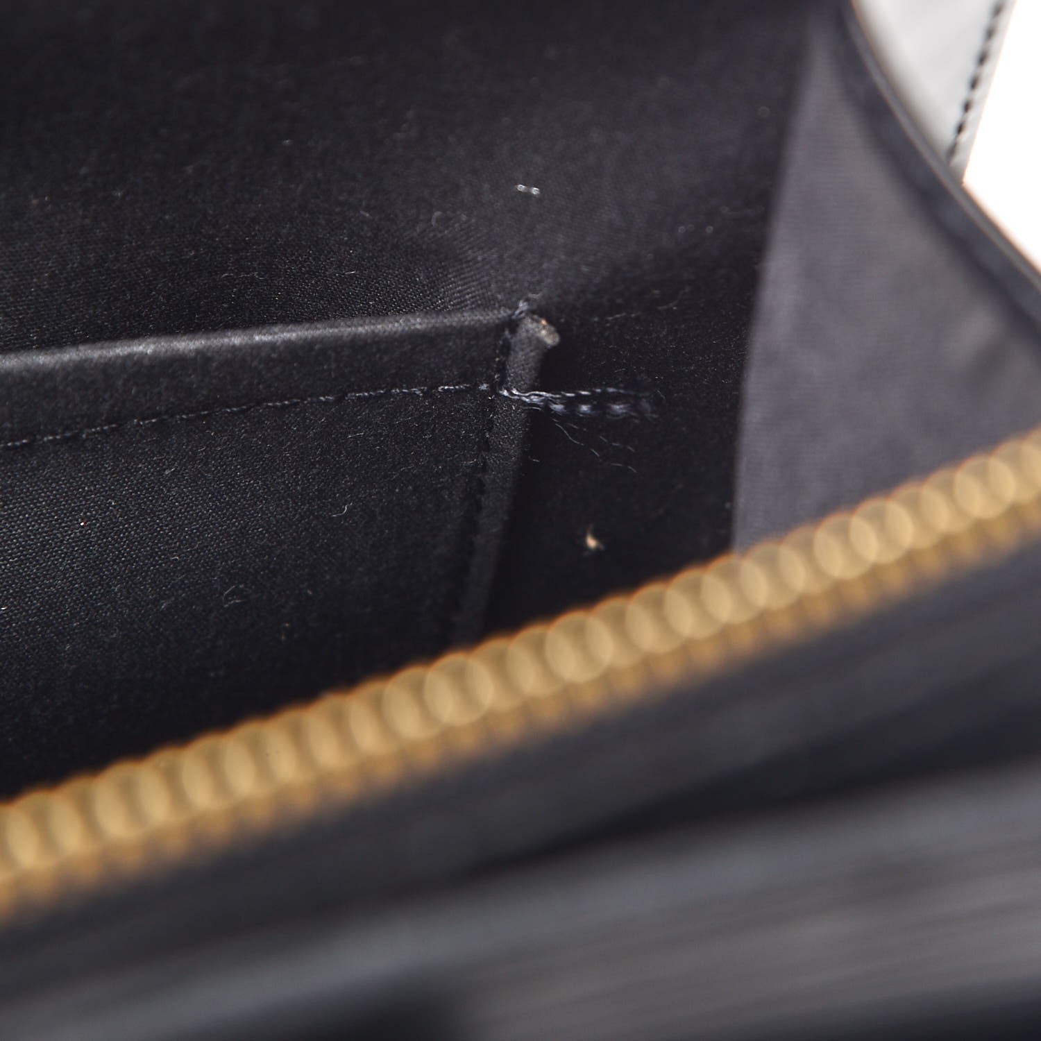 Louis Vuitton Epi Croisette PM Black 8 of 12