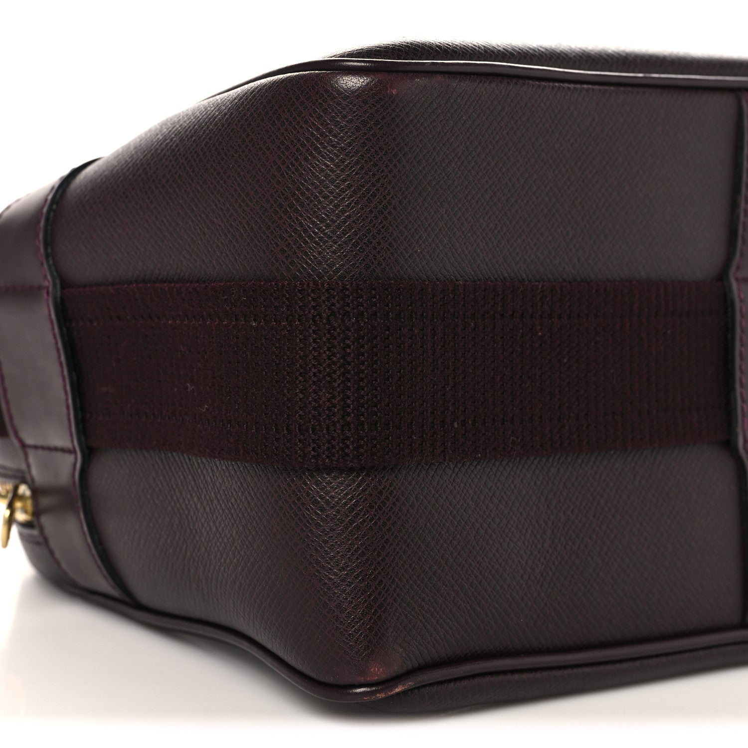 Louis Vuitton Taiga Reporter Messenger Acajou 9 of 12