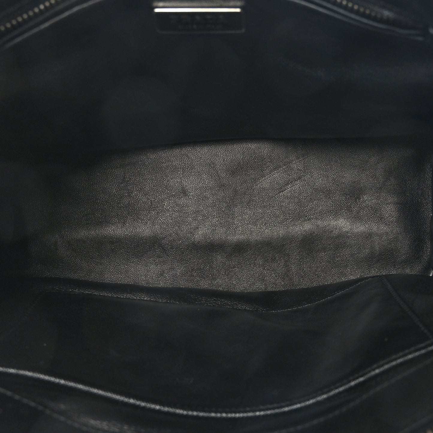 Saffiano City Calfskin Small Striped Galleria Double Zip Tote Black