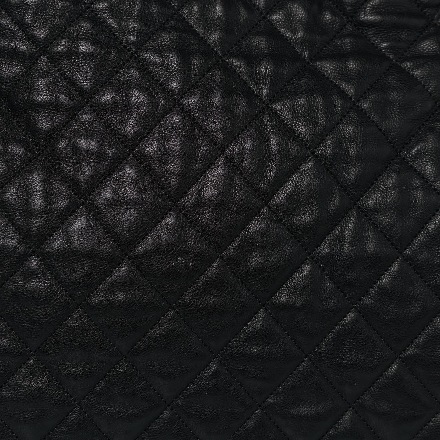 Calfskin Quilted Large Chain Me Hobo Black