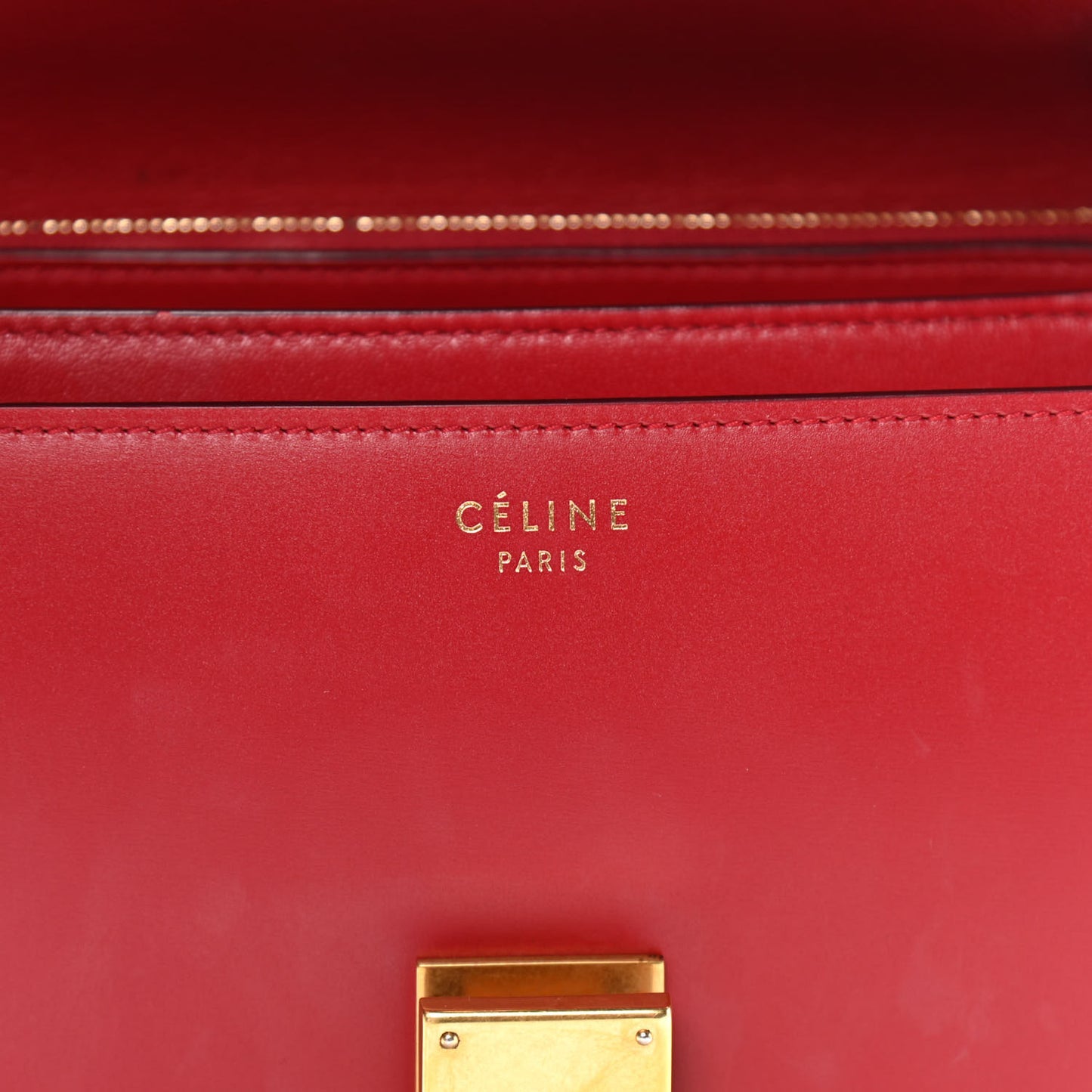 Box Calfskin Medium Classic Box Flap Bag Red
