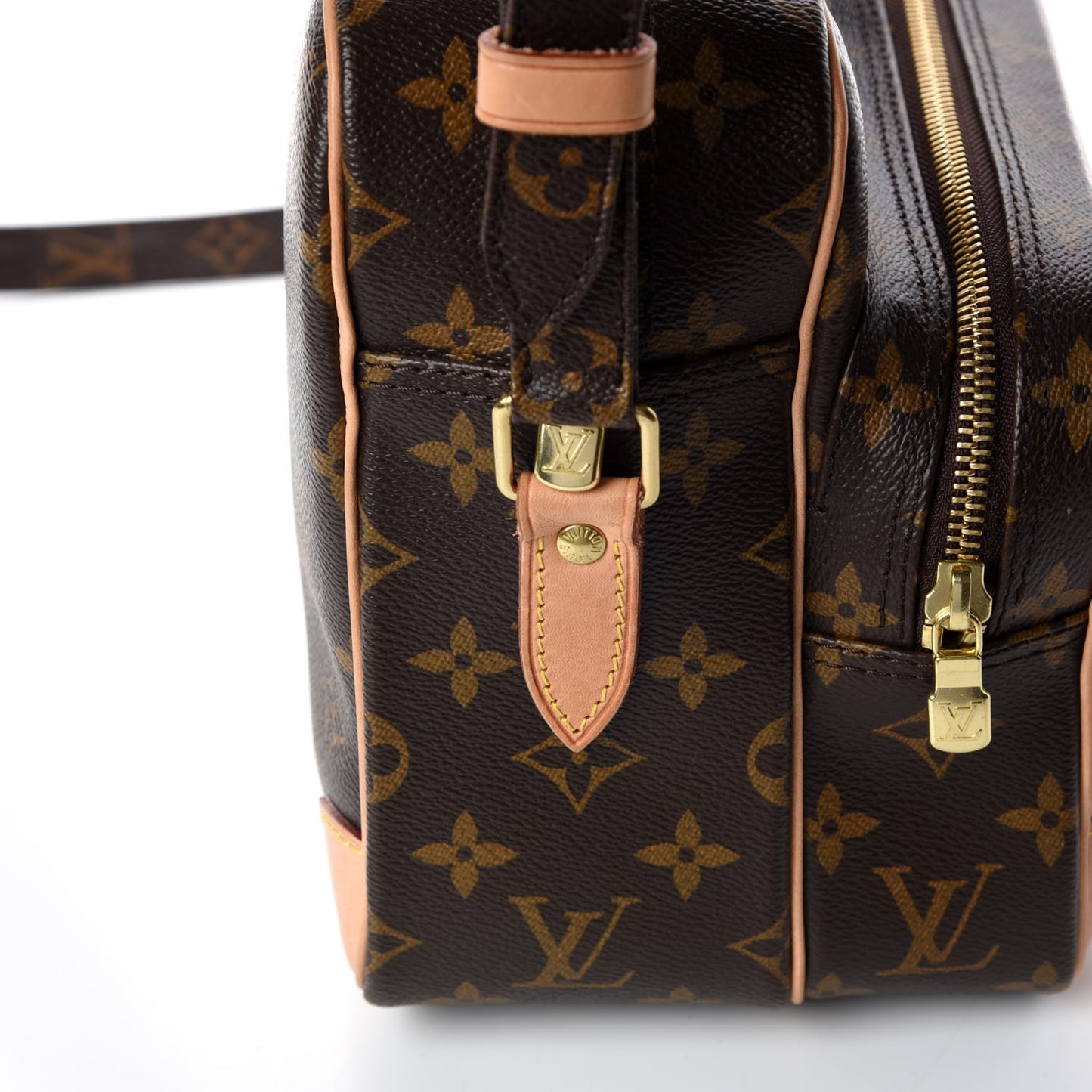Monogram Nil 28