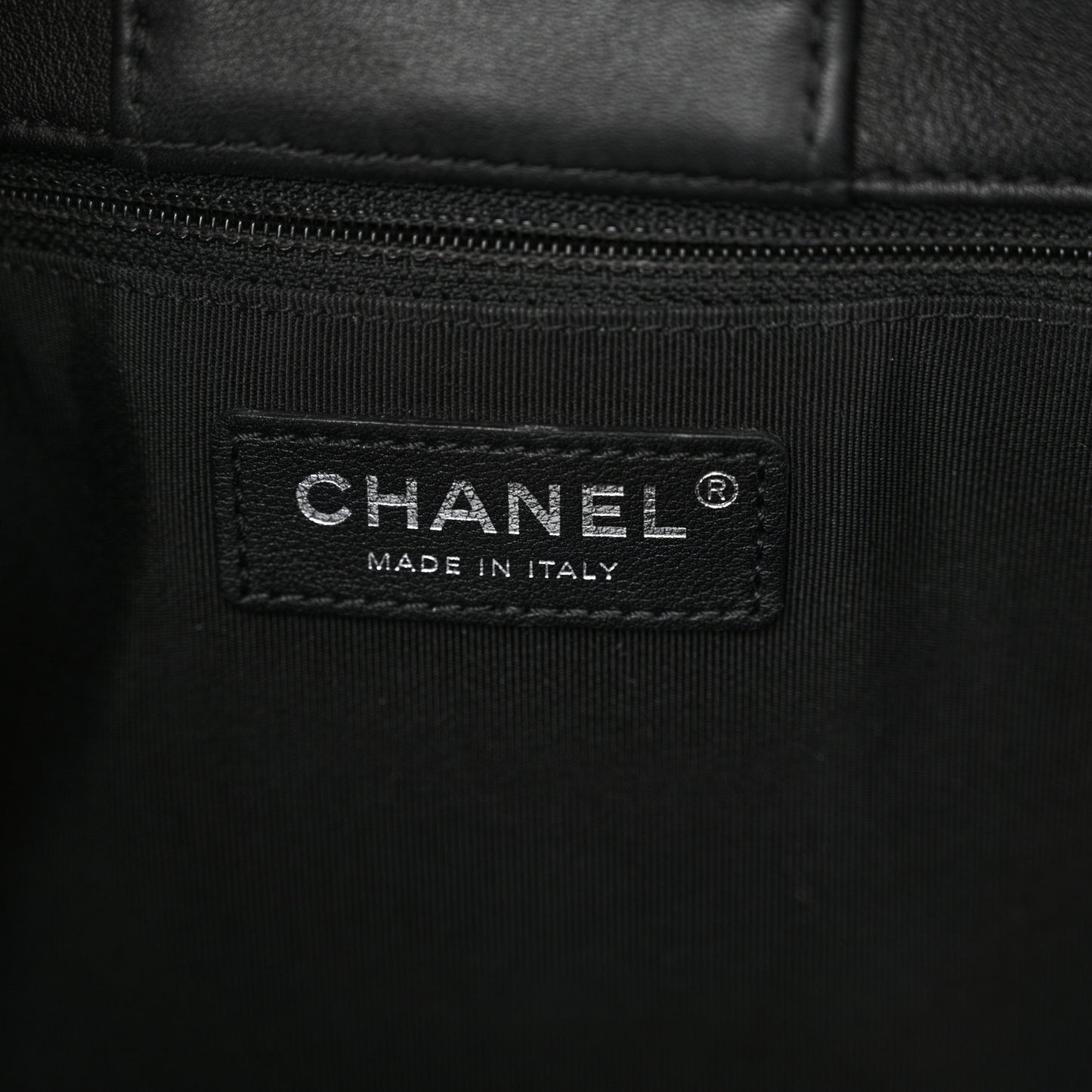 Calfskin Quilted Large Classic Shopping Tote Black
