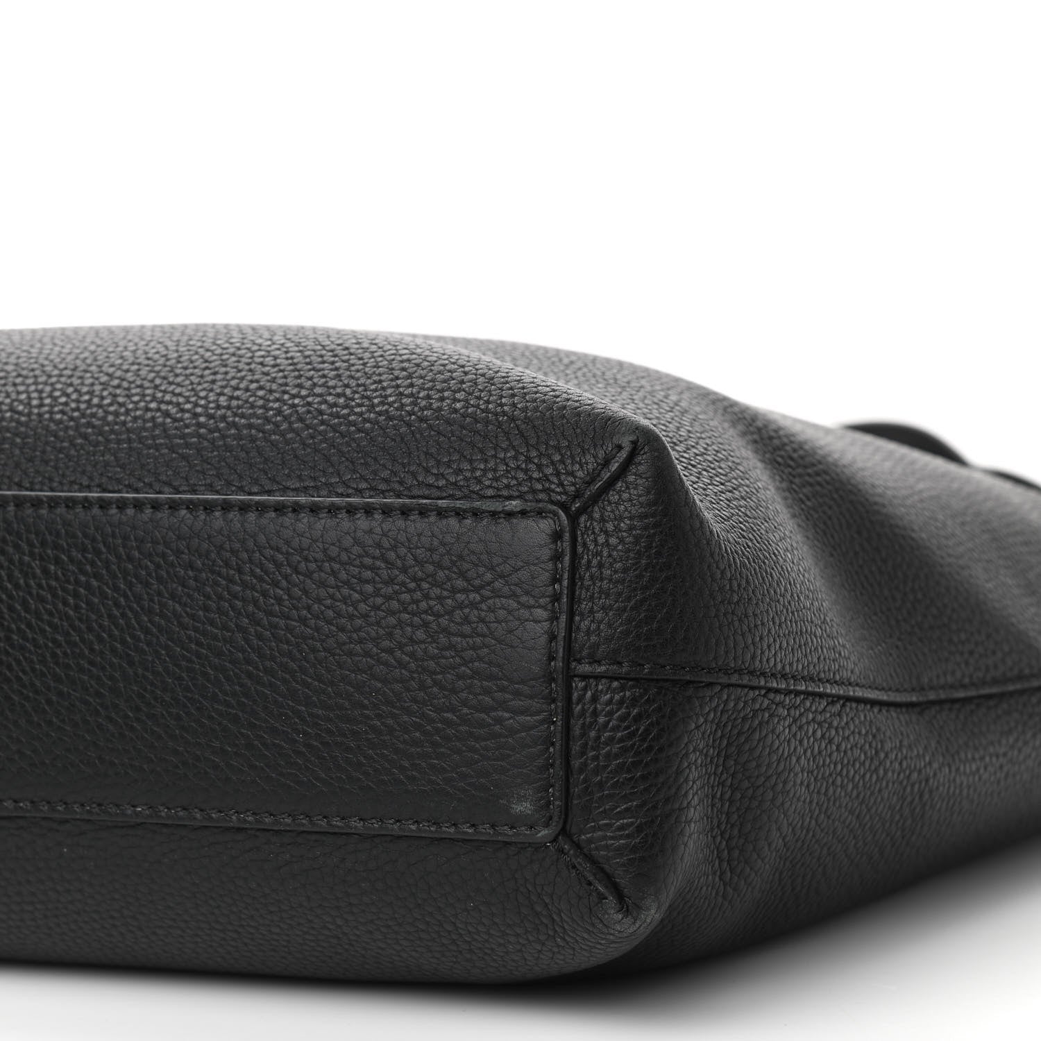 Burberry Grainy Calfskin Remington Tote Black 5 of 11