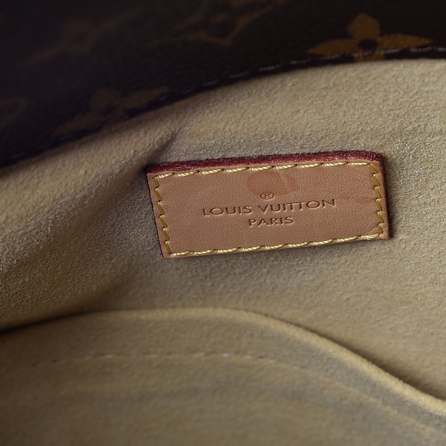 Louis Vuitton Monogram Artsy MM 8 of 17