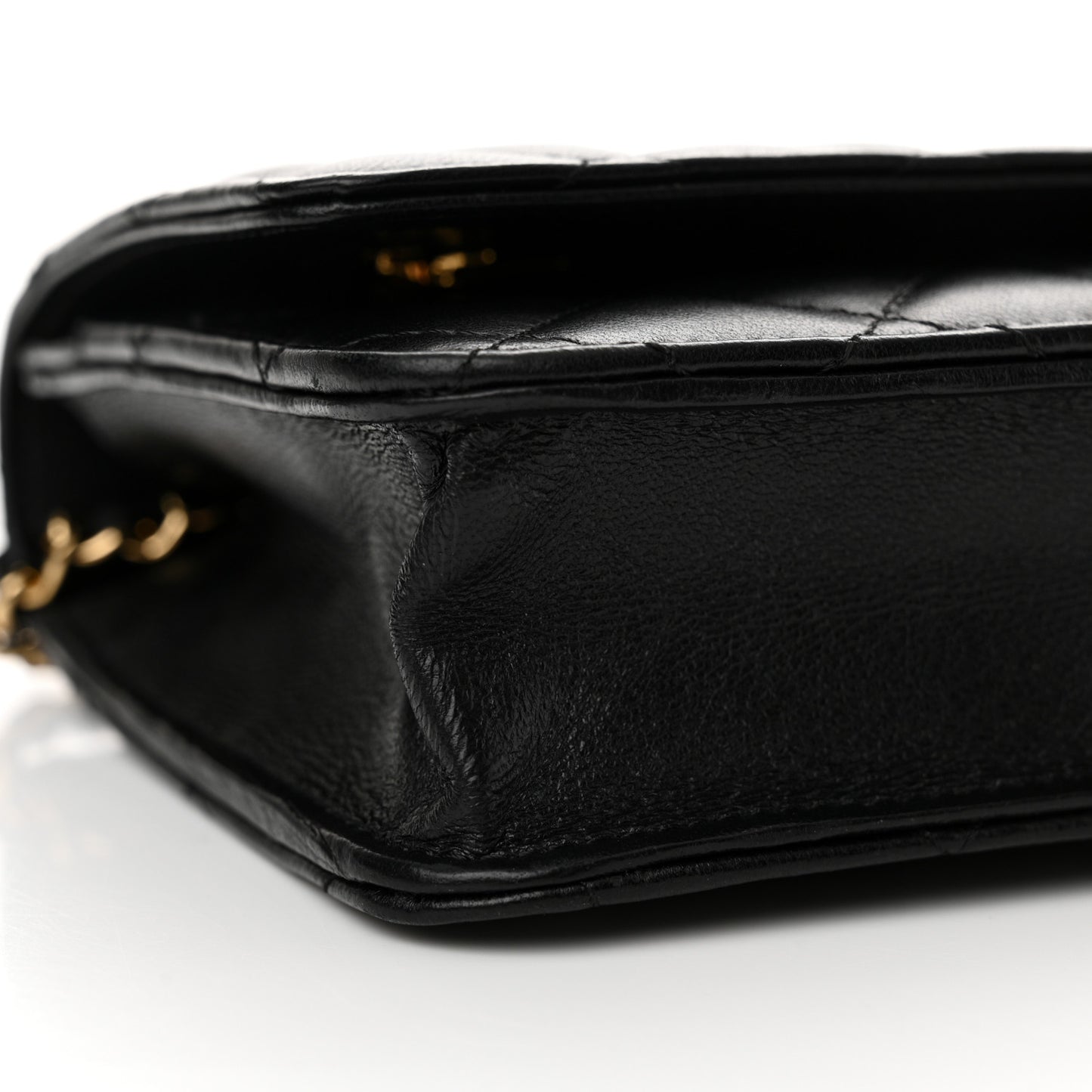 Lambskin Quilted Wallet On Chain WOC Black