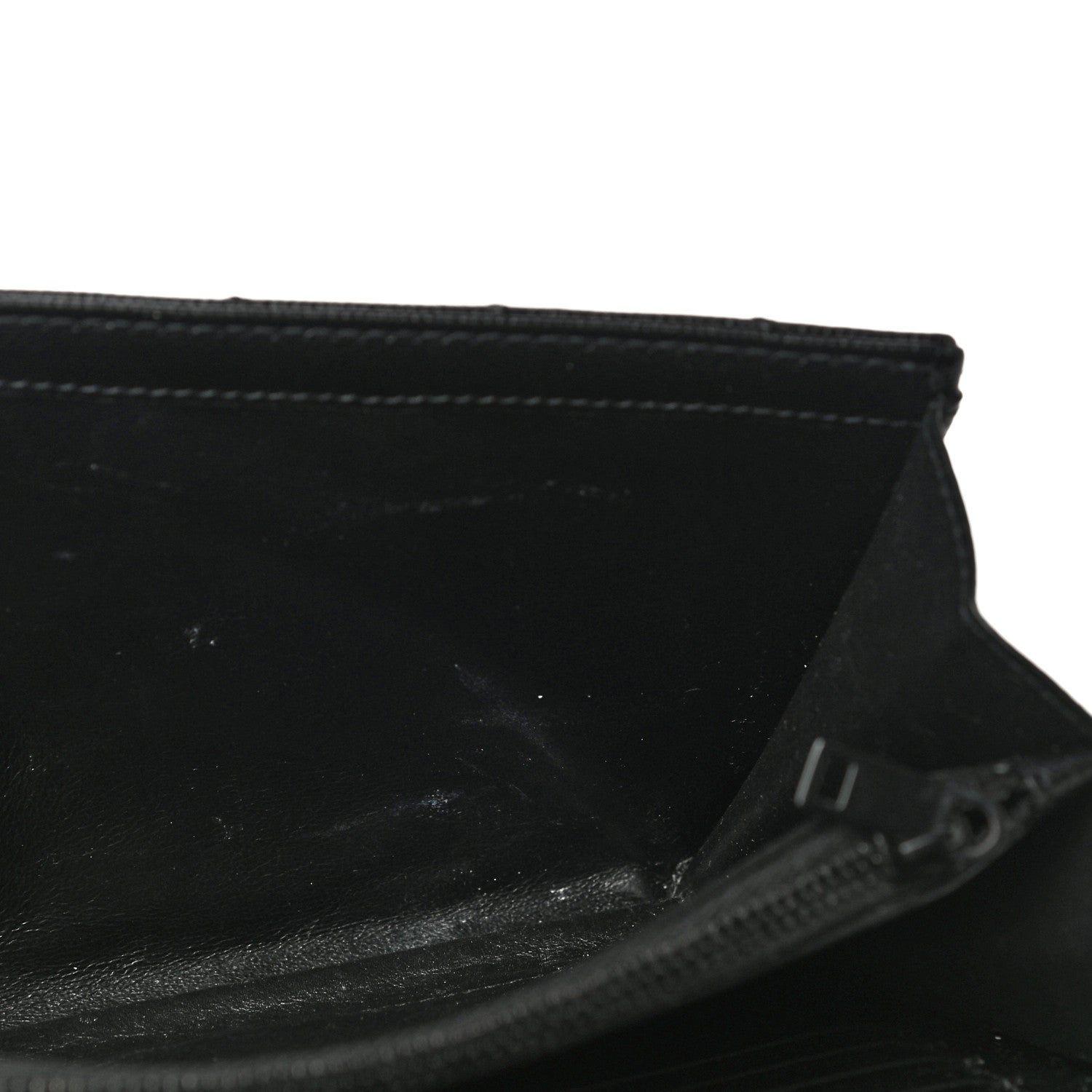 Saint Laurent Grain De Poudre Matelasse Chevron Monogram Chain Wallet Black 12 of 17