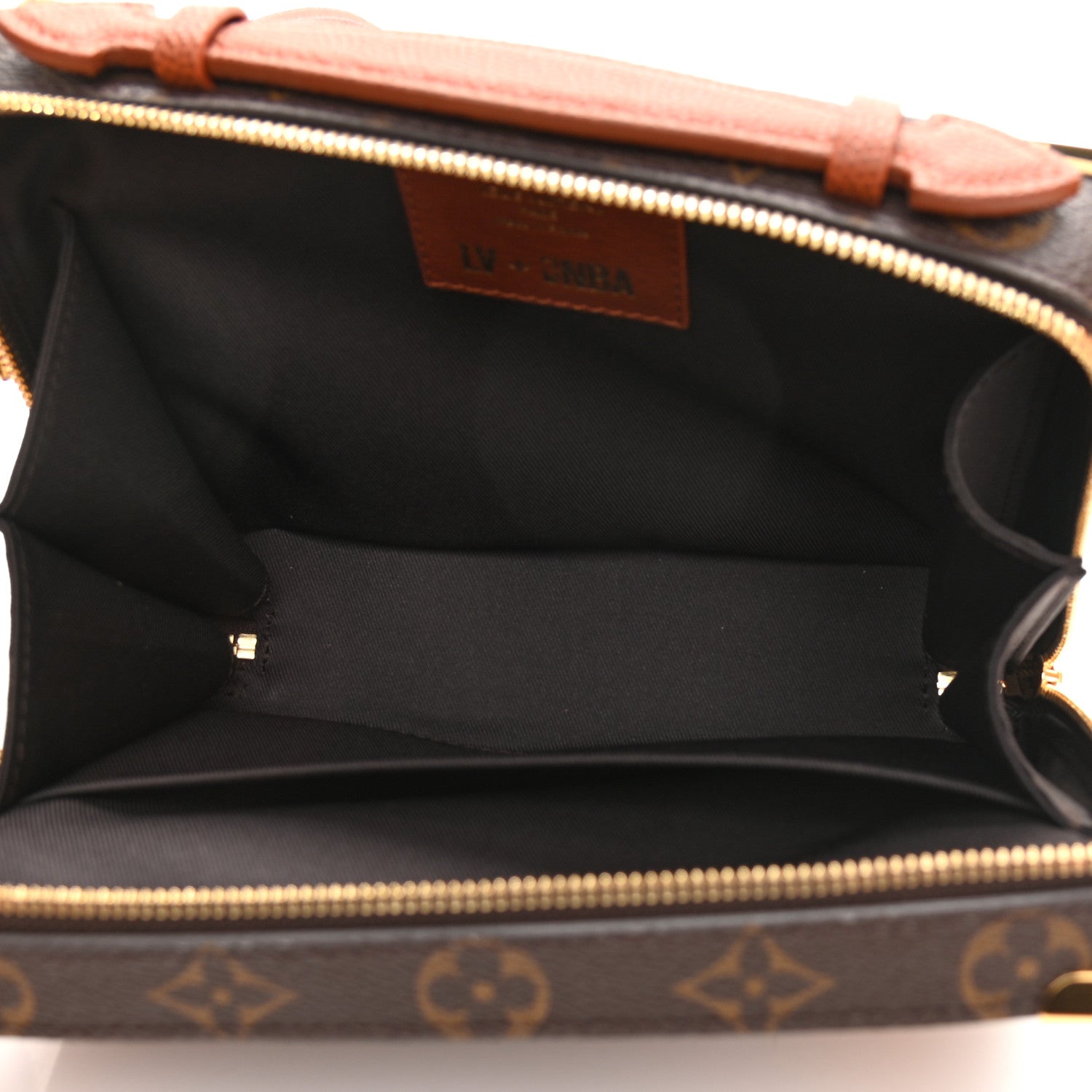 Louis Vuitton X NBA Grained Calfskin Monogram Handle Trunk Brown 5 of 9
