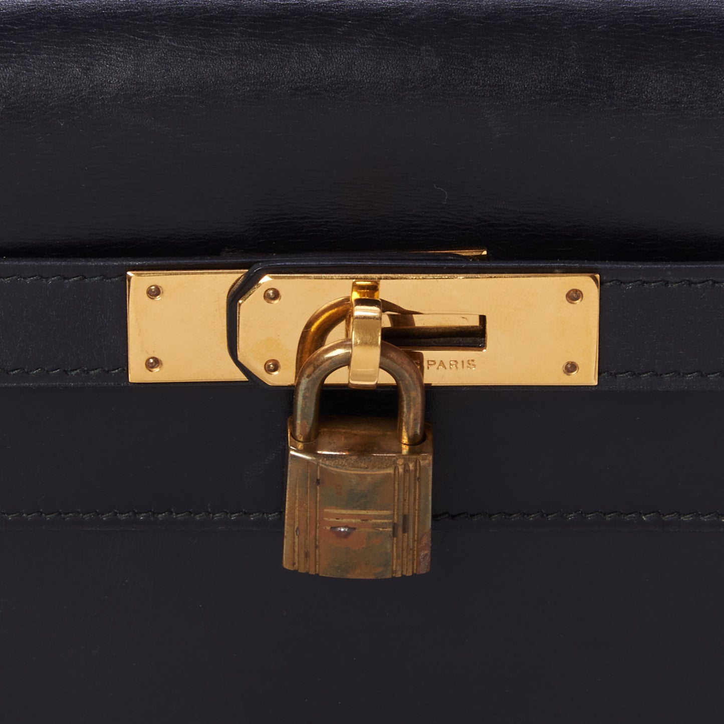 Box Kelly Sellier 28 Black