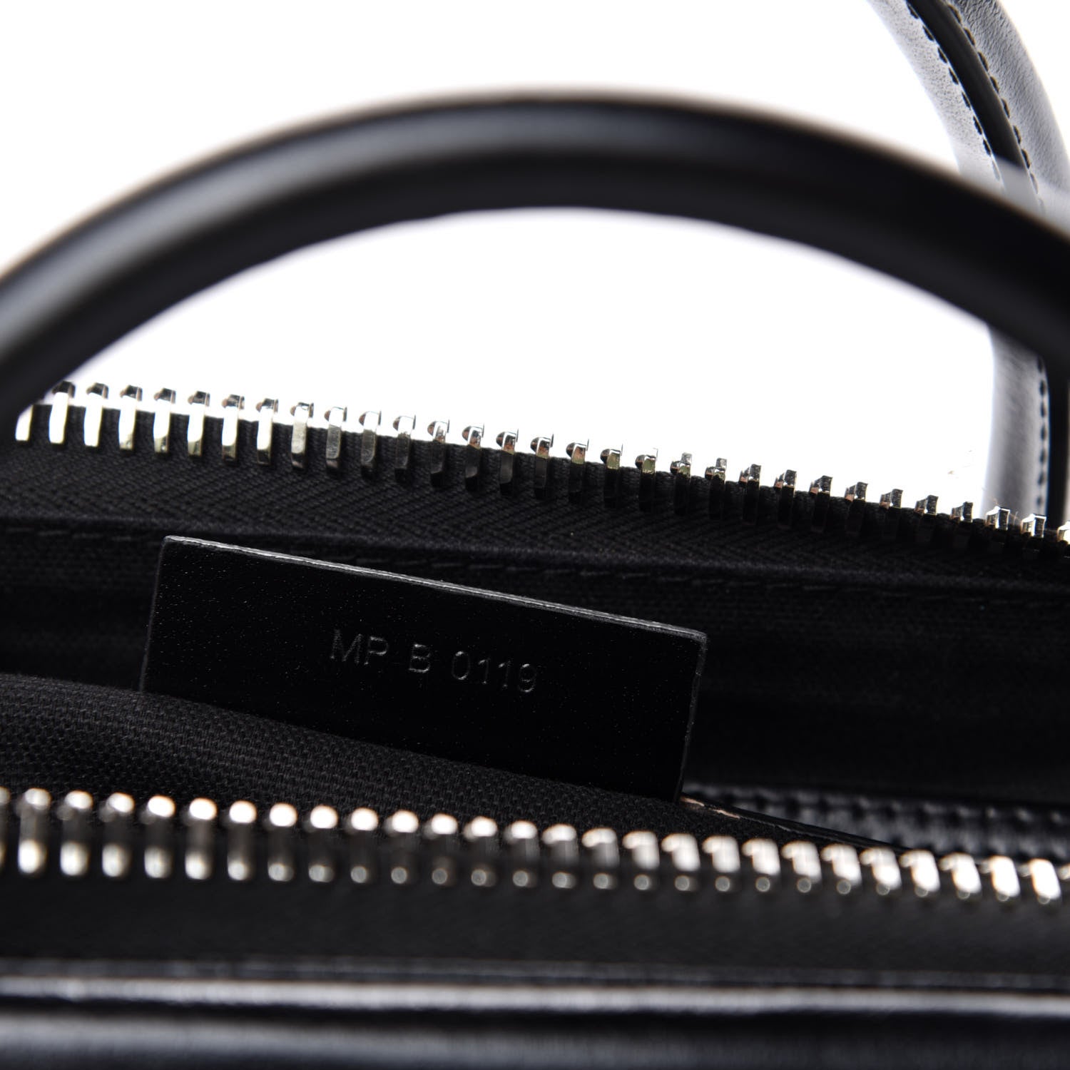 Givenchy Shiny Lord Calfskin Medium Antigona Black 10 of 11