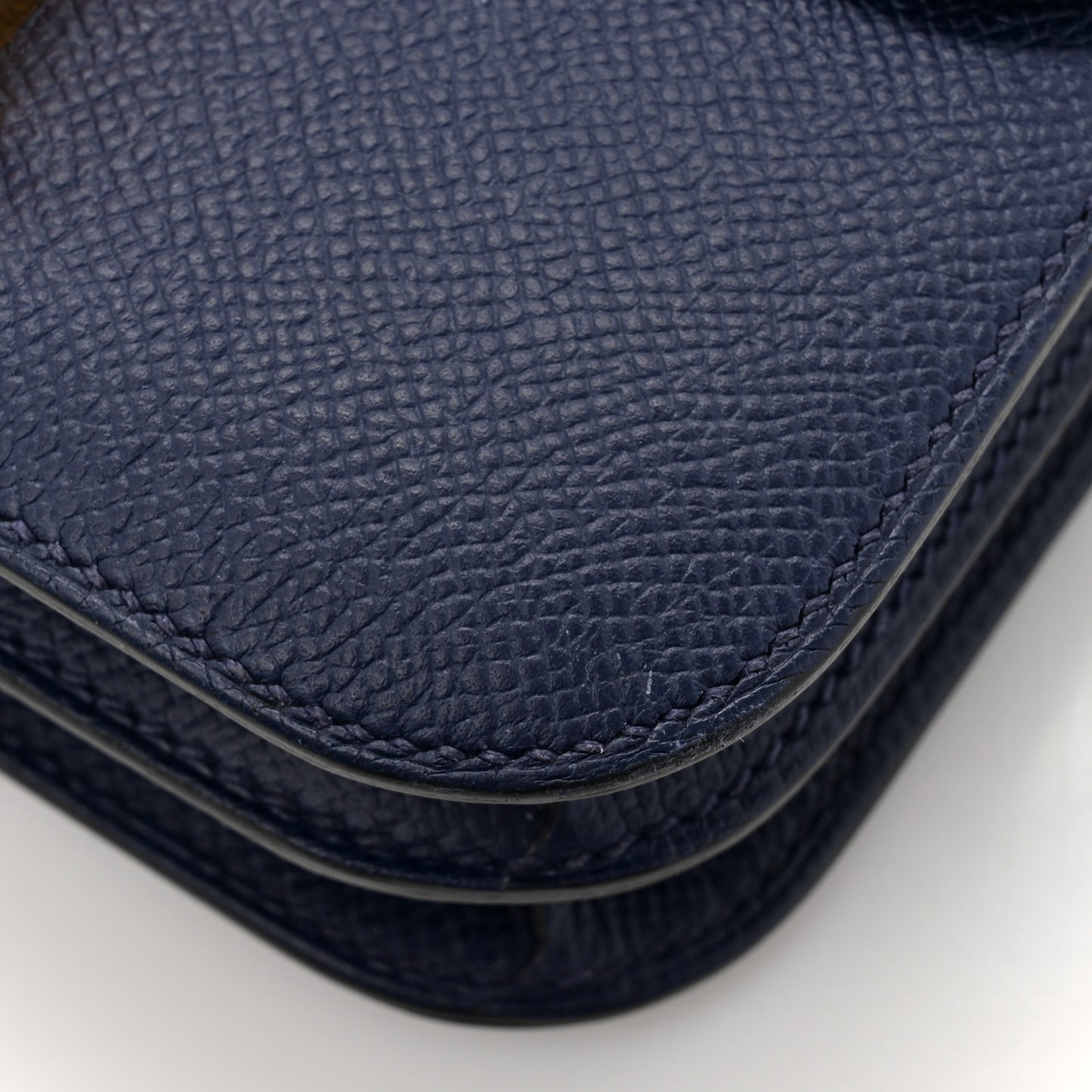 Epsom Constance 18 Bleu Saphir