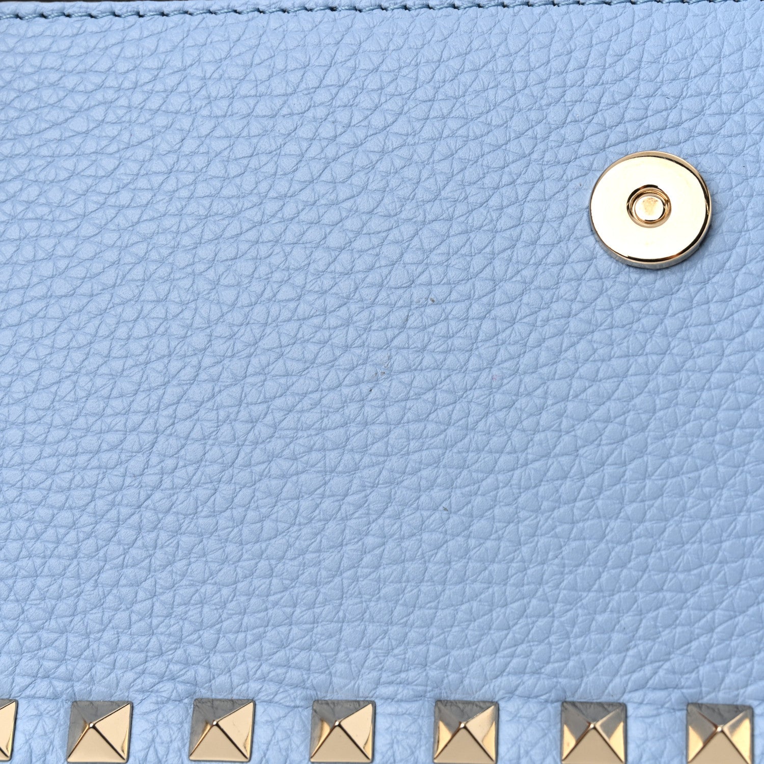 Valentino Garavani Grainy Calfskin Rockstud Chain Pouch Popeline Blue 11 of 13