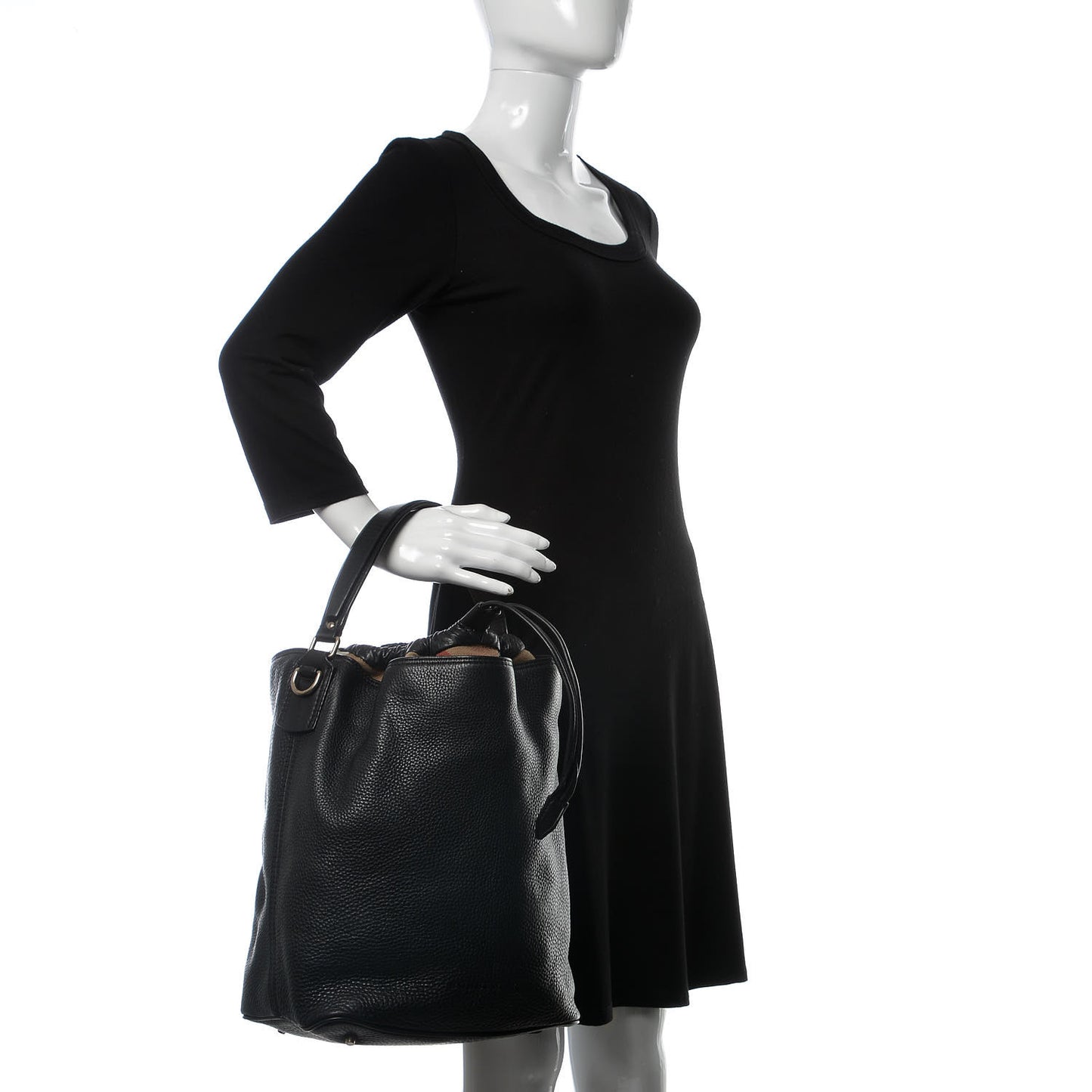 Grainy Calfskin Medium Susanna Hobo Black