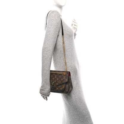 Louis Vuitton Monogram Passy 2 of 10
