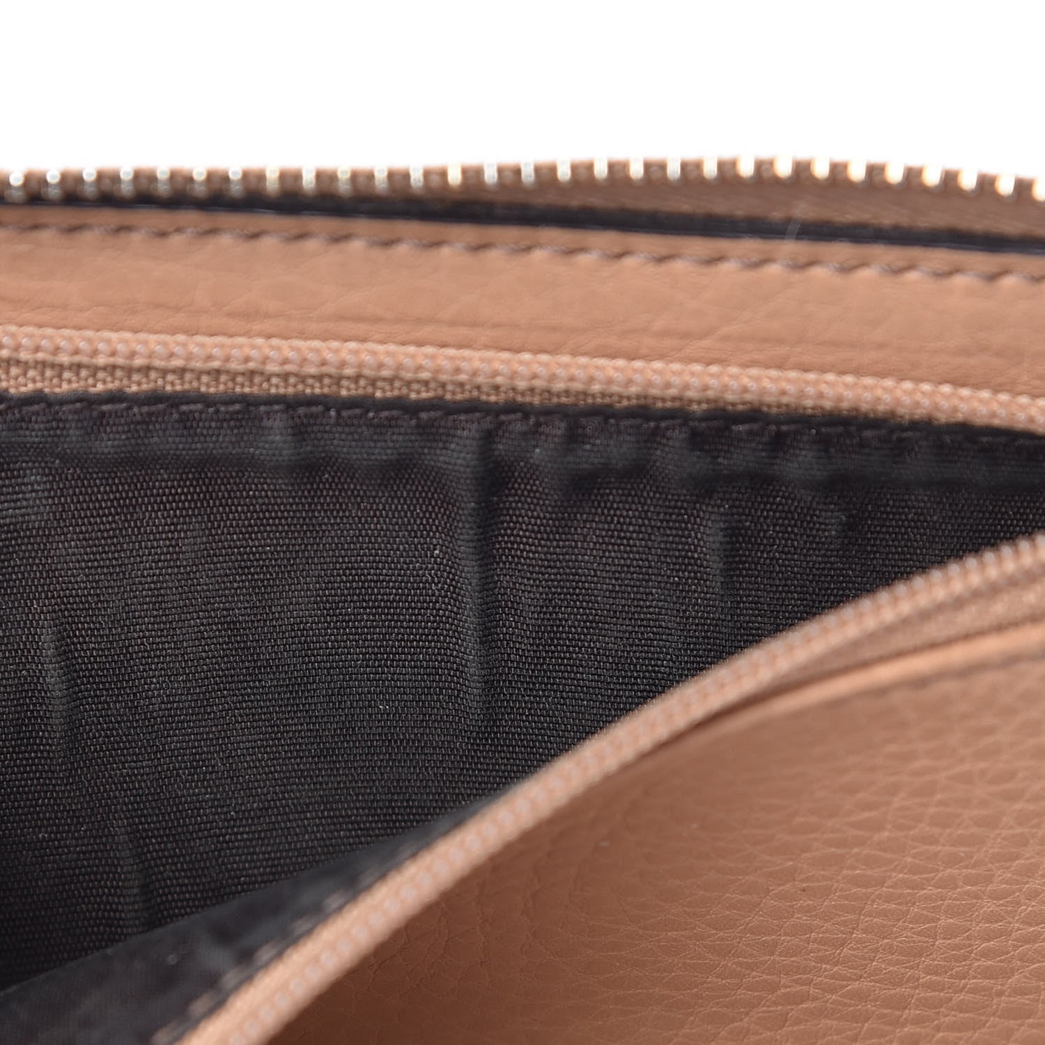 Gucci Calfskin Medium Soho Zip Around Wallet Camelia 8 of 20
