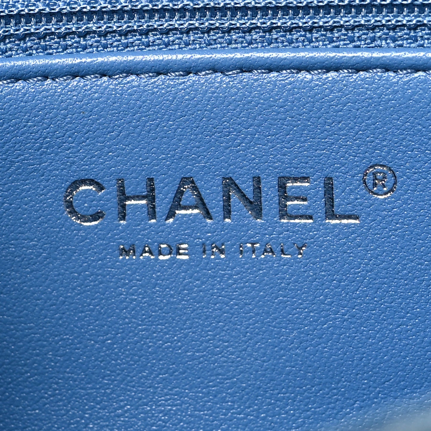 Denim Quilted Medium Camellia Sweetheart Flap Blue