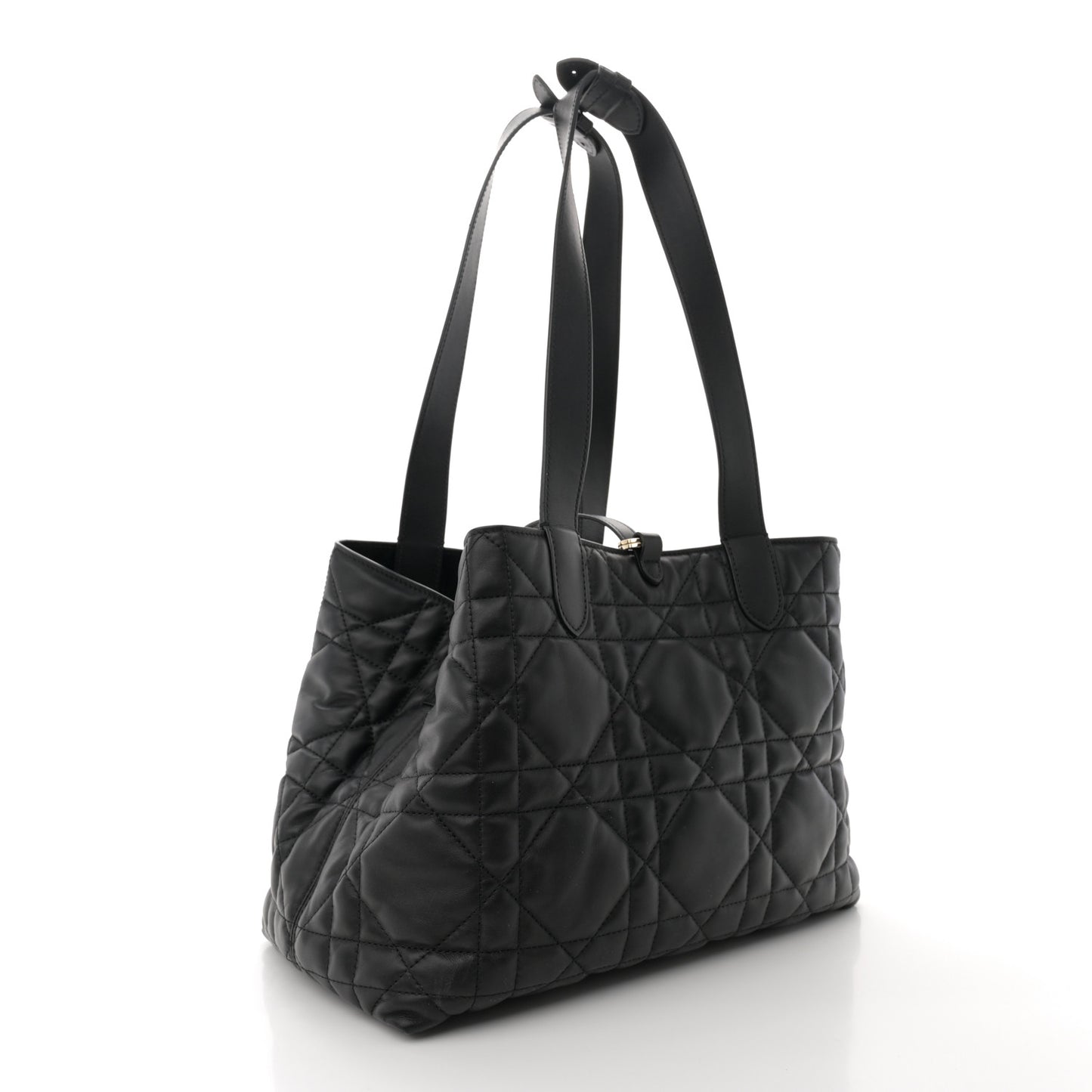 Calfskin Macrocannage Medium Toujours Black