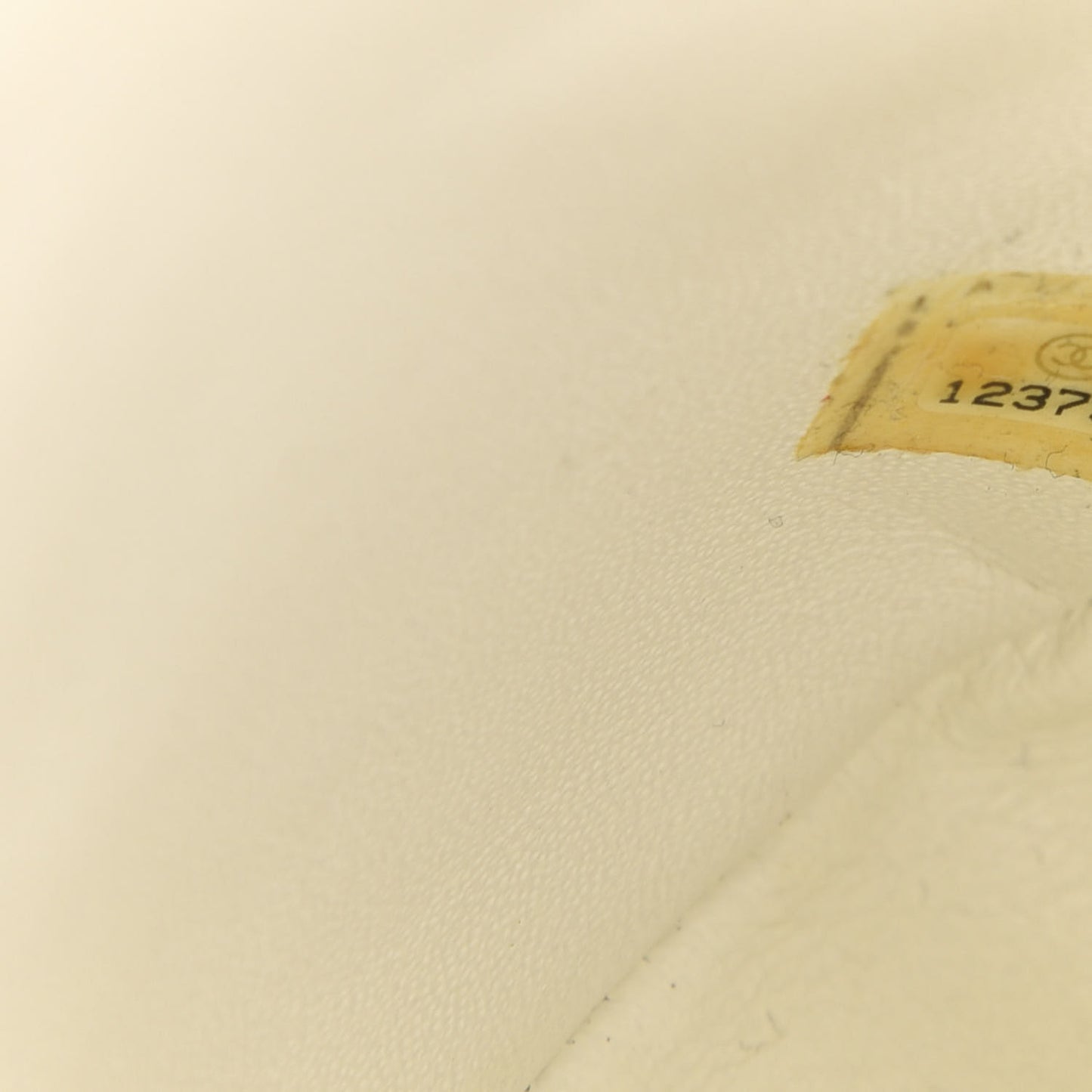 Caviar Quilted Jumbo Single Flap White
