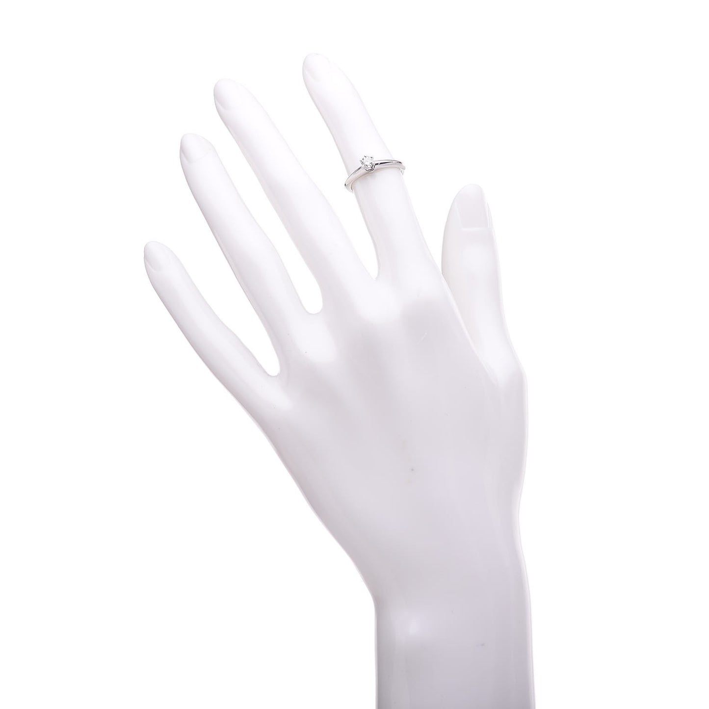 Platinum Diamond .19ct Solitaire Engagement Ring 47 4