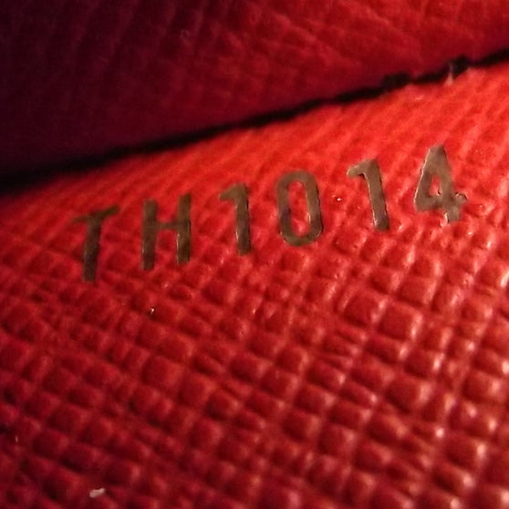 Louis Vuitton Damier Ebene Tribeca Long 11 of 11