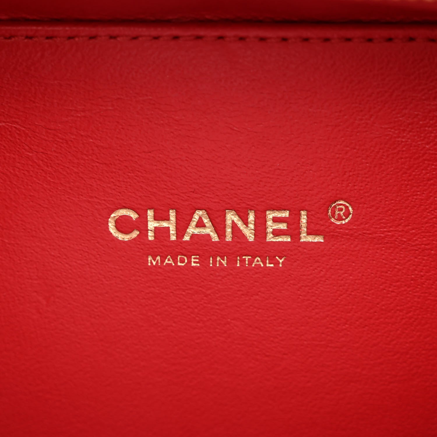Chanel Caviar Quilted Small CC Filigree Vanity Case Red 6 of 10
