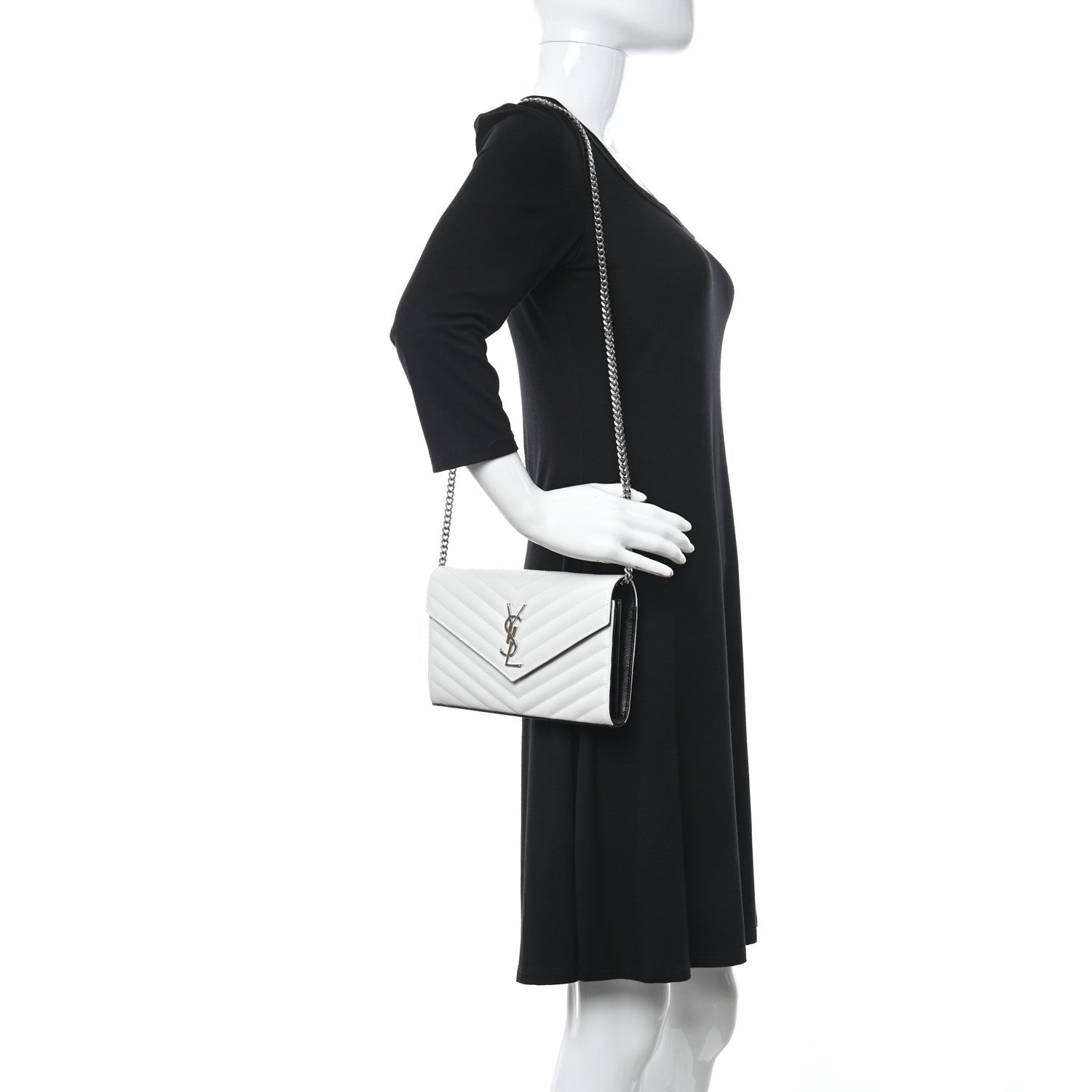 Saint Laurent Grain De Poudre Matelasse Bi-Color Chevron Monogram Chain Wallet White Black 2 of 10