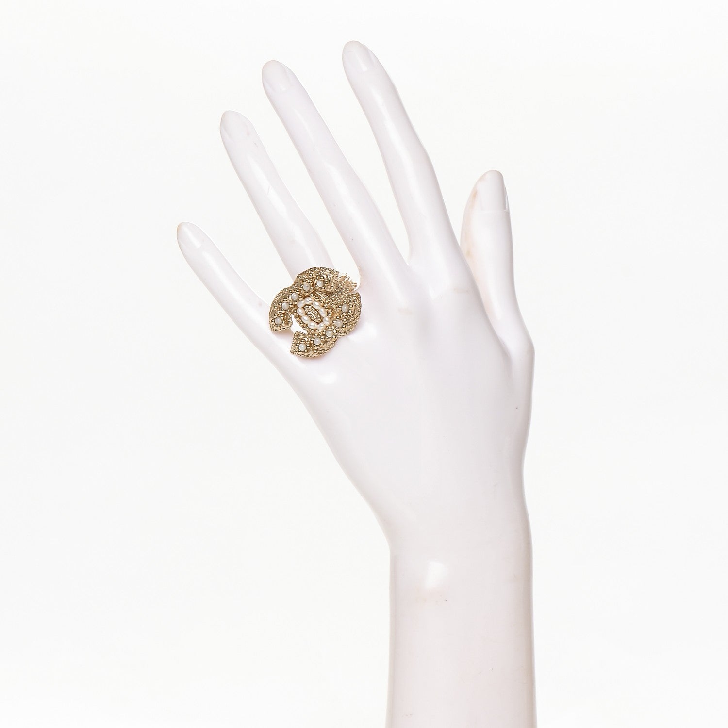 Chanel Pearl CC Ring 6.5 Gold 2 of 5