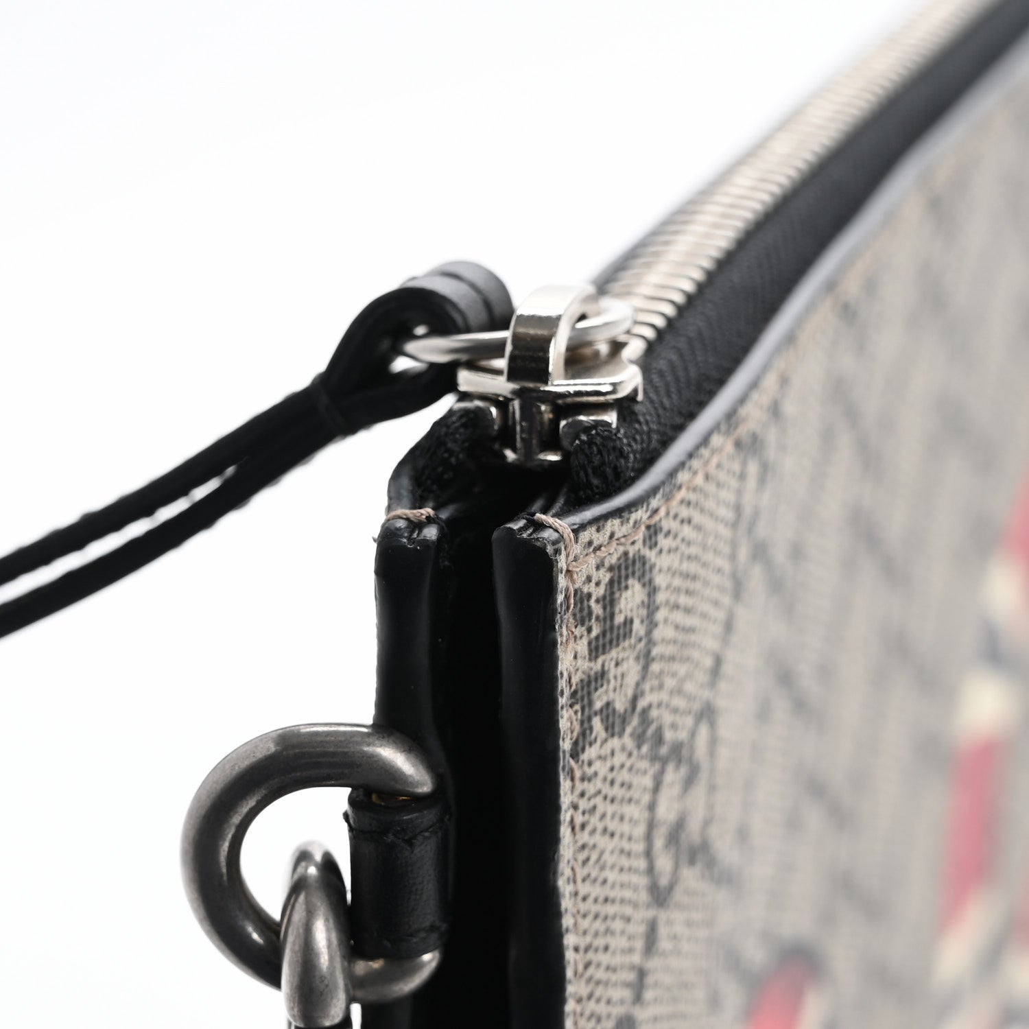 Gucci GG Supreme Monogram Kingsnake Zip Wristlet Pouch Beige Black 10 of 11
