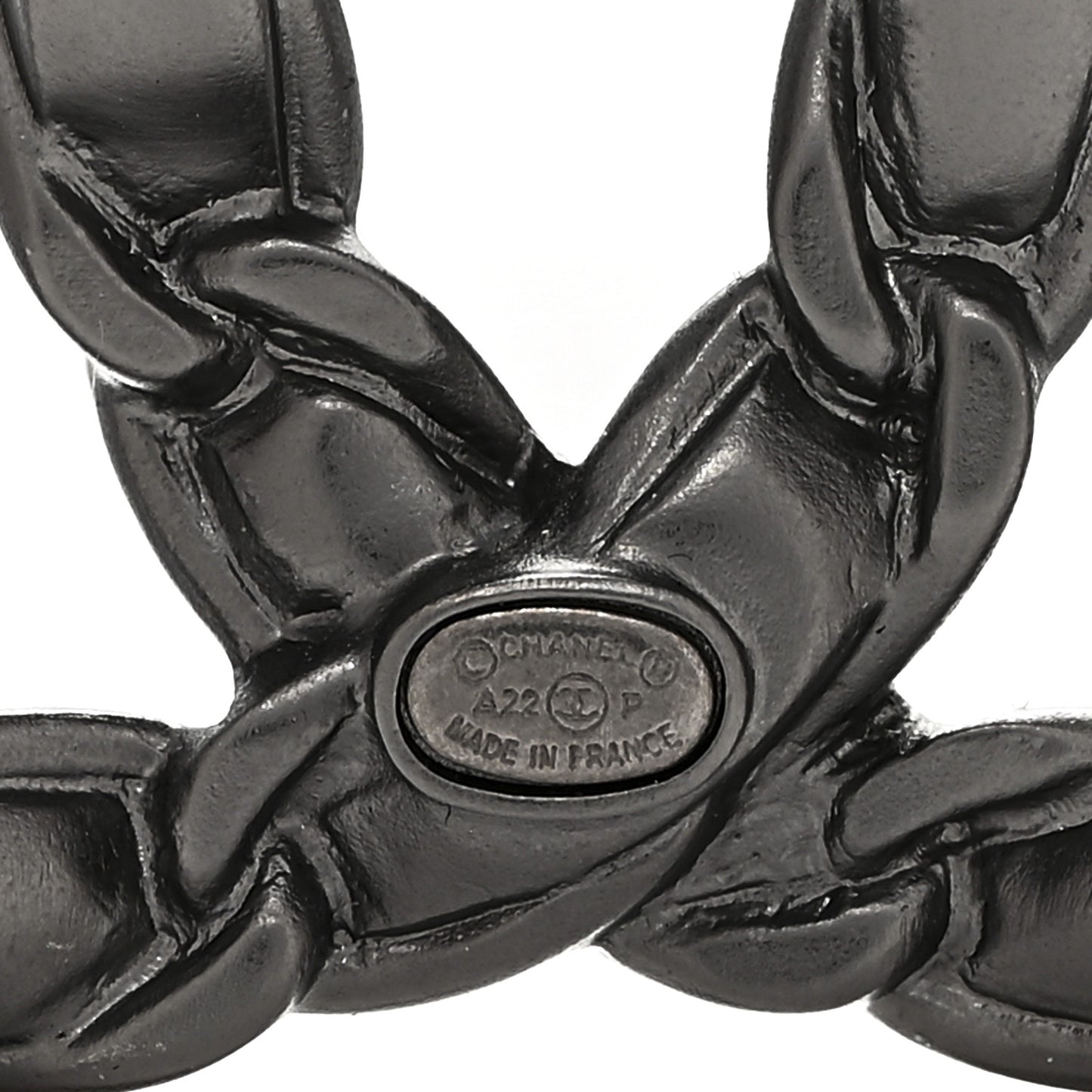 Lambskin Chain CC Brooch Ruthenium White