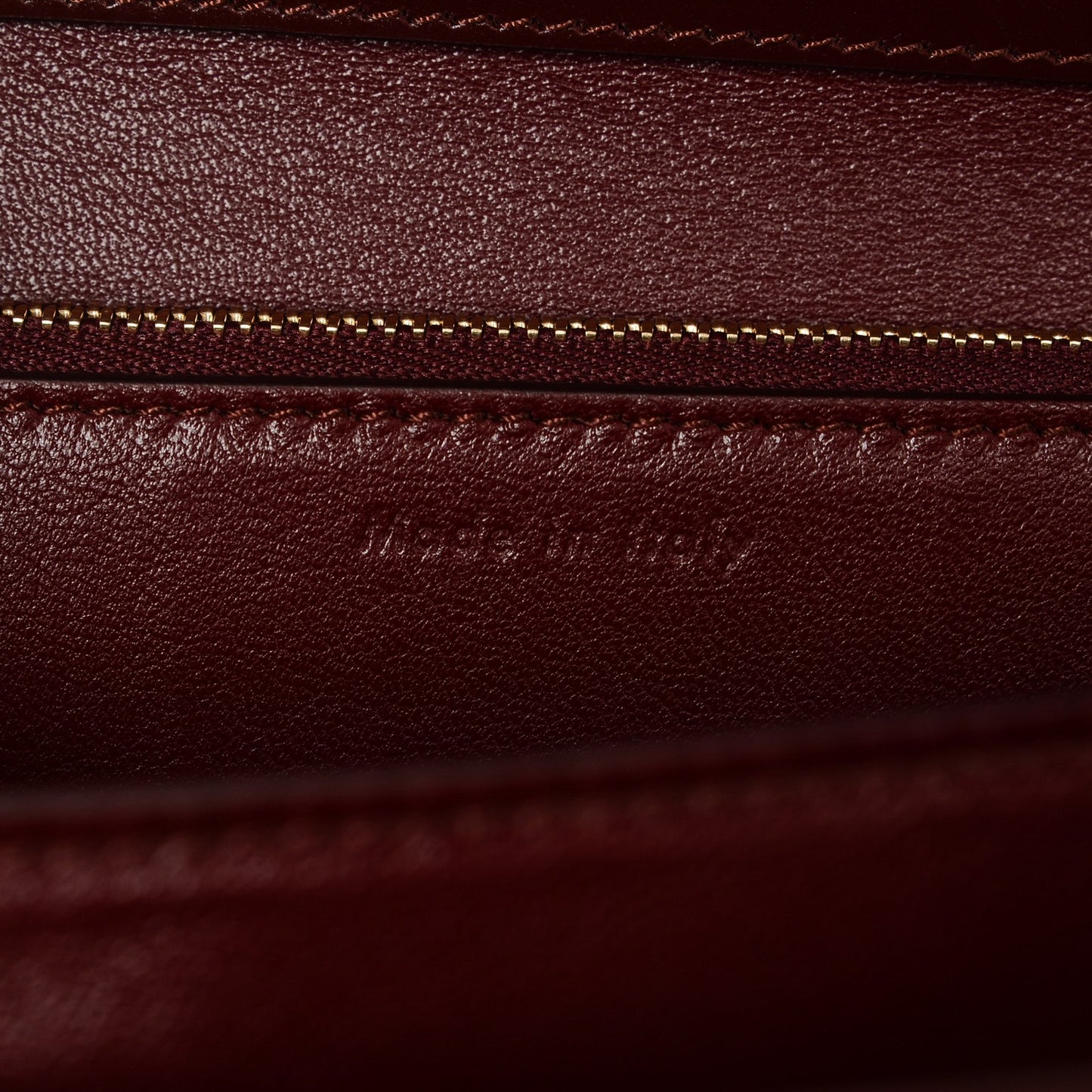 Box Calfskin Medium Classic Box Flap Bag Burgundy