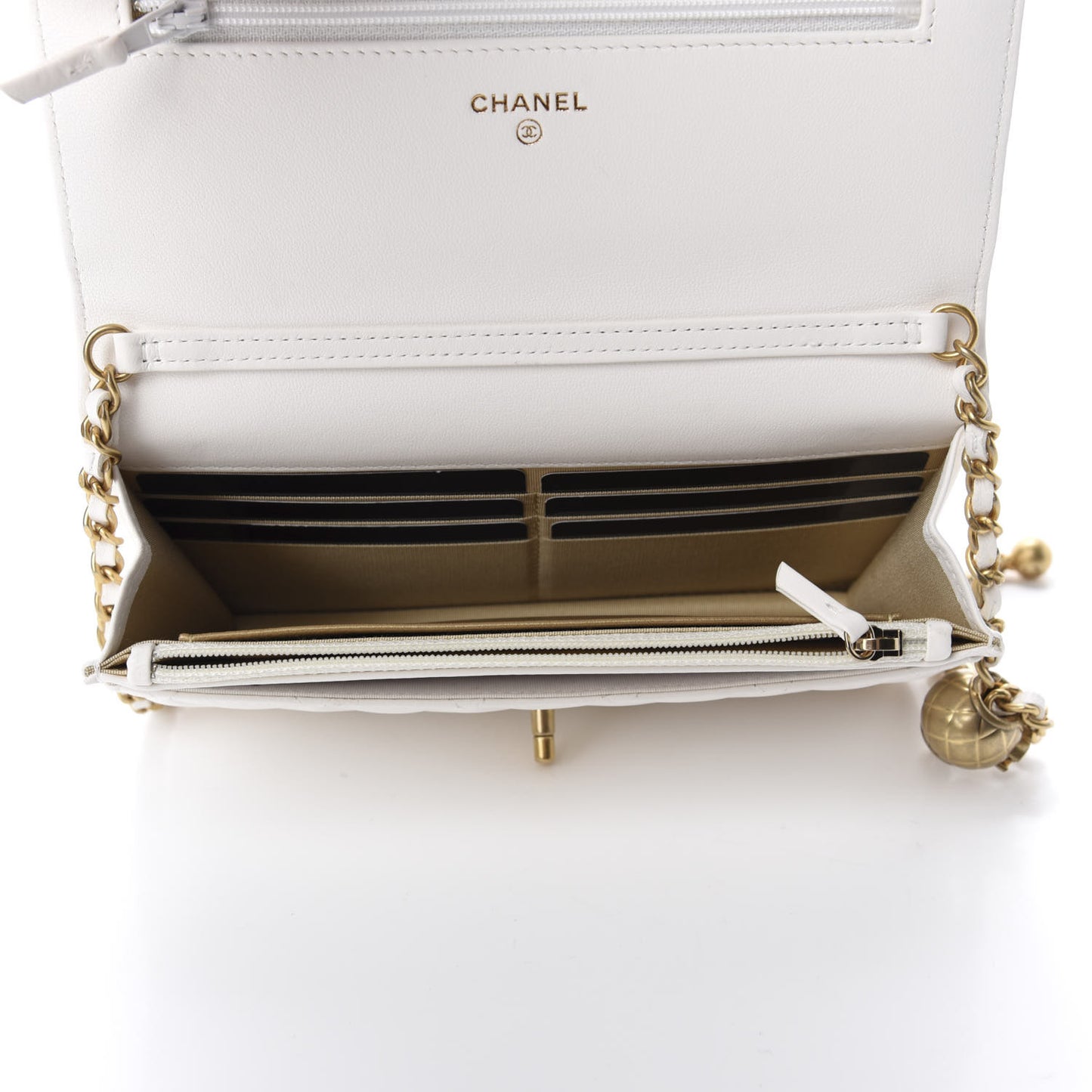 Lambskin Quilted CC Pearl Crush Wallet on Chain WOC White