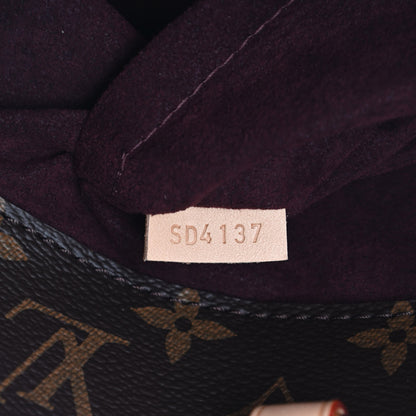 Louis Vuitton Monogram Montaigne GM 6 of 8