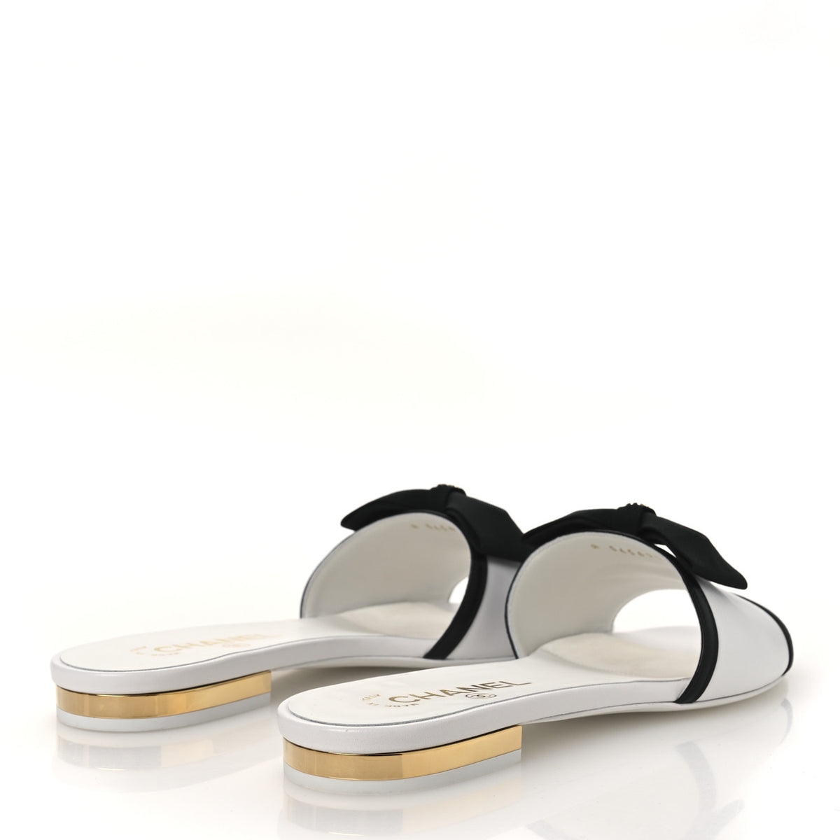 Lambskin Grosgrain CC Bow Mules 38.5 White Black