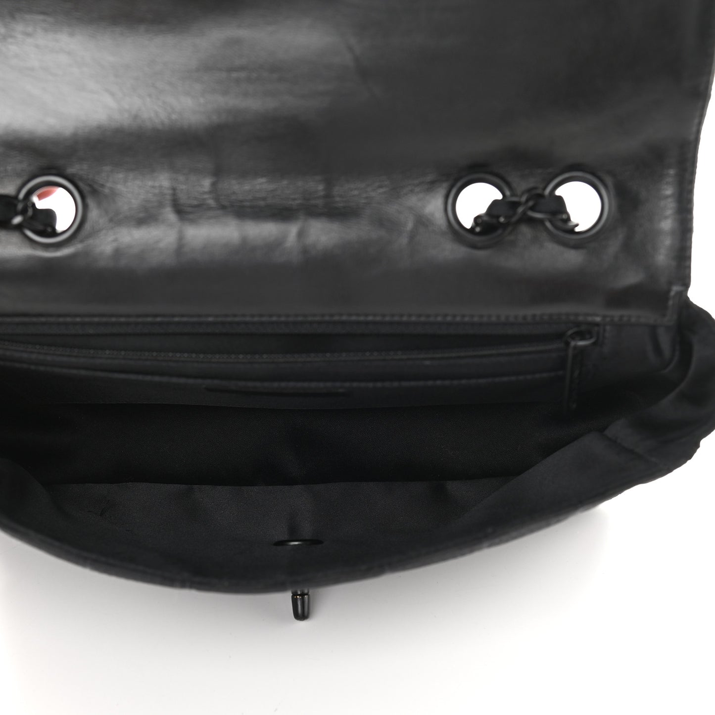 Nylon Medium Travel Flap Black