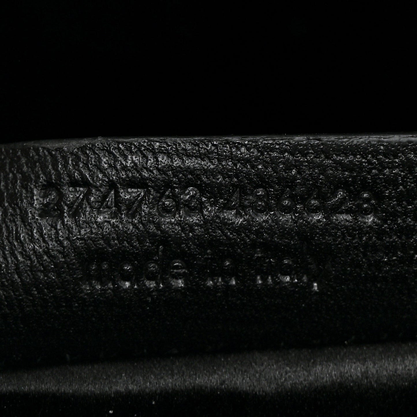 Textured Calfskin Medium Cabas ChYc Black