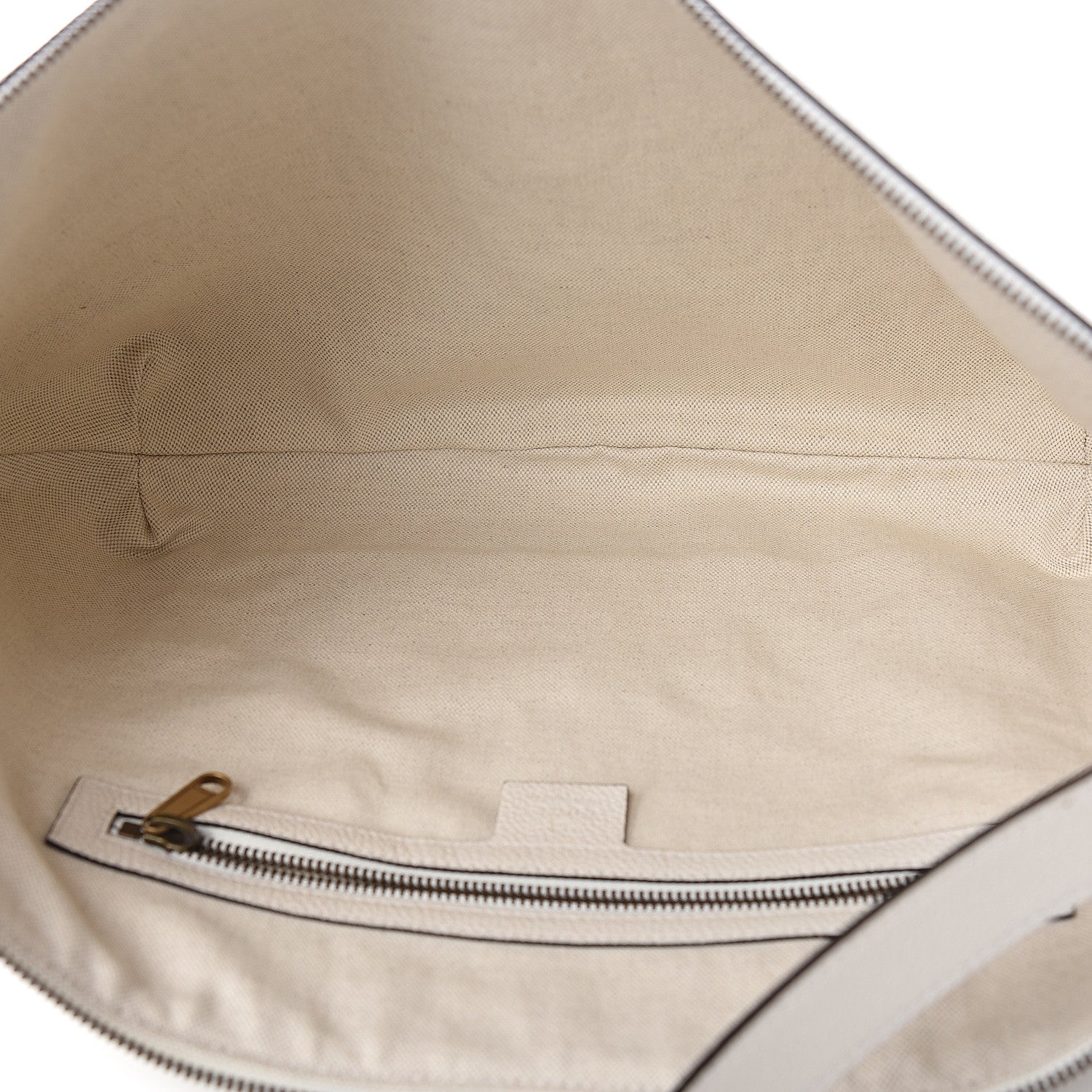 Gucci Grained Calfskin Logo Half Moon Hobo White 4 of 9