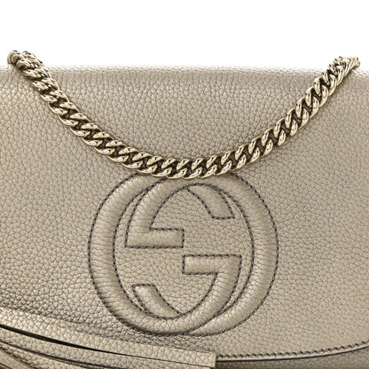 Gucci Metallic Pebbled Calfskin Medium Soho Flap Crossbody Golden Beige 8 of 10