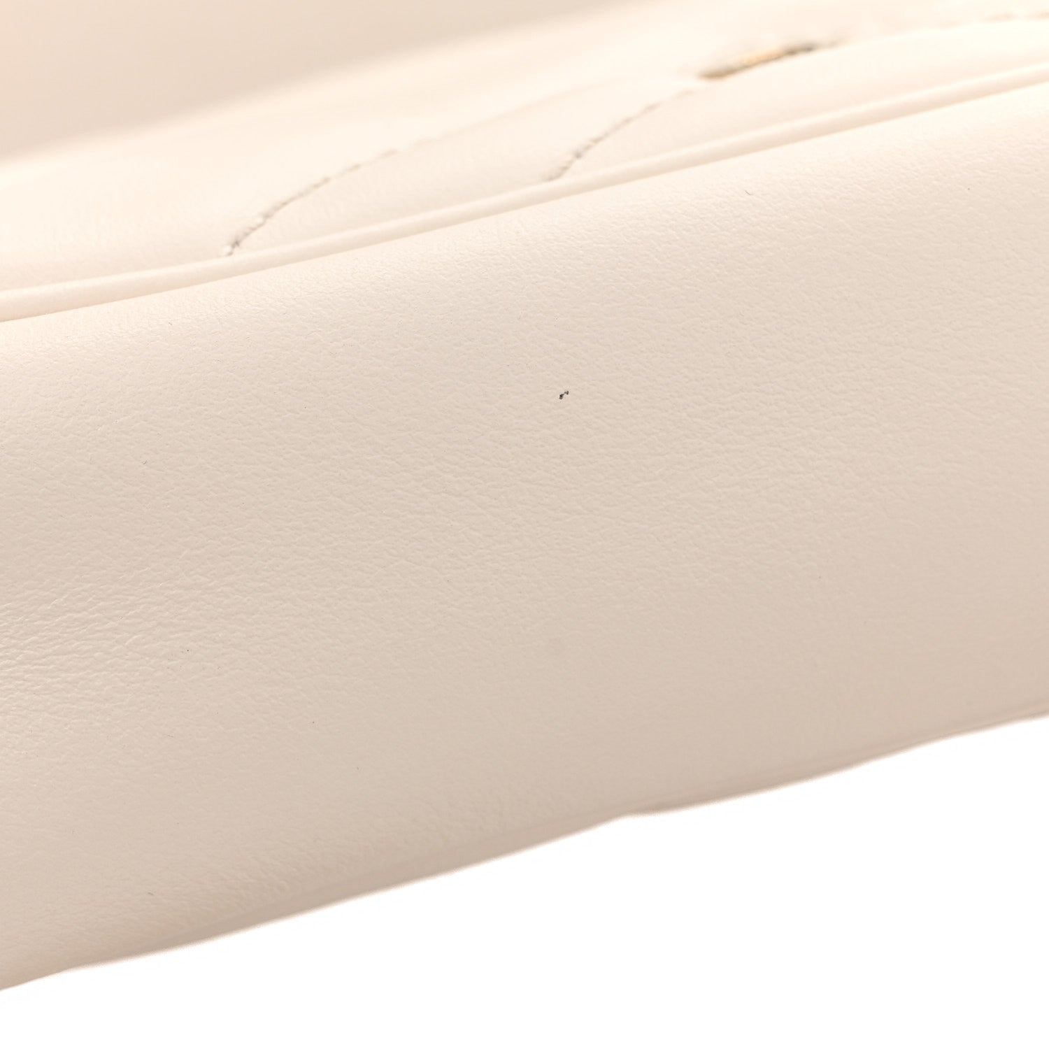 Gucci Calfskin Matelasse Super Mini GG Marmont Shoulder Bag White 11 of 13