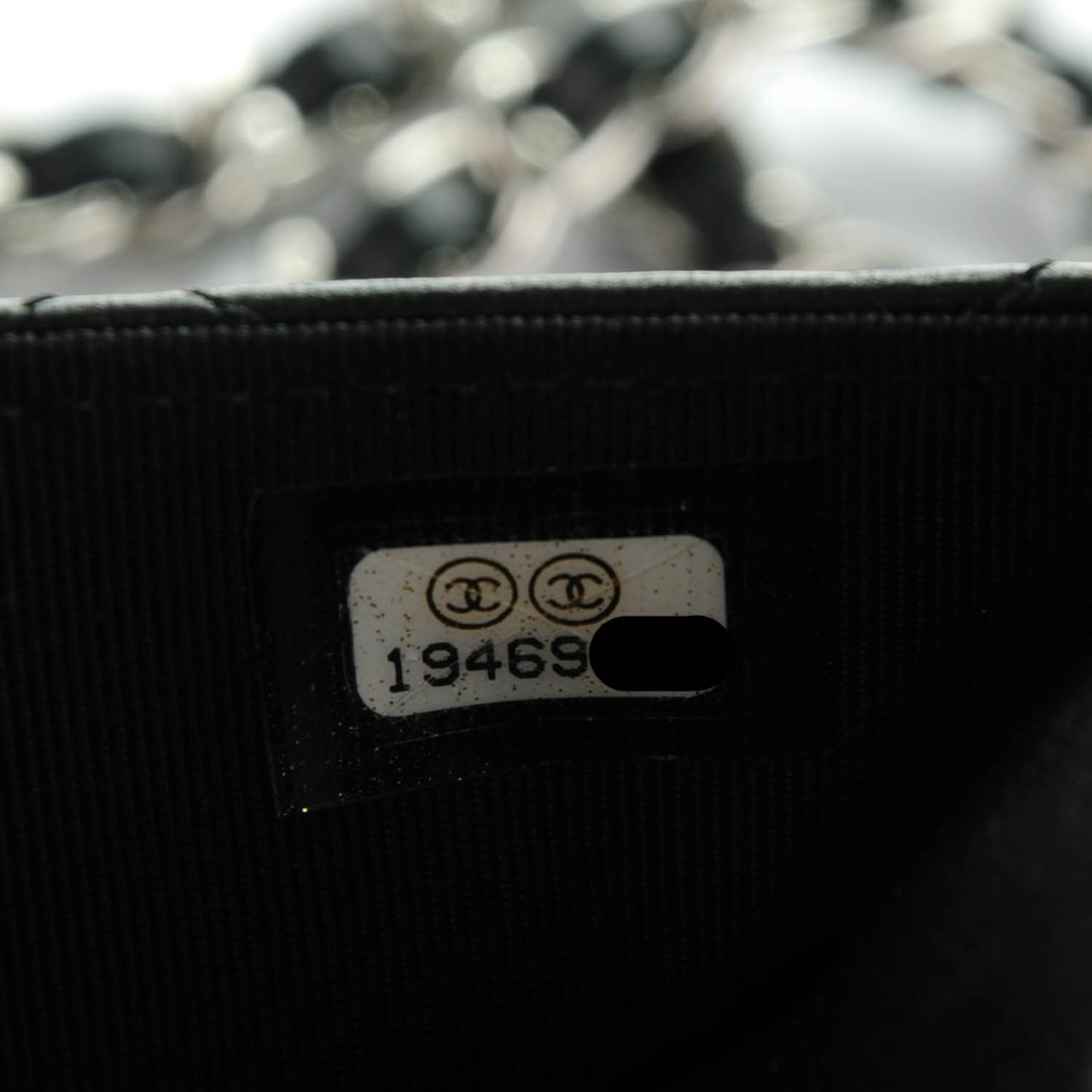 Lambskin Quilted Wallet On Chain WOC Black