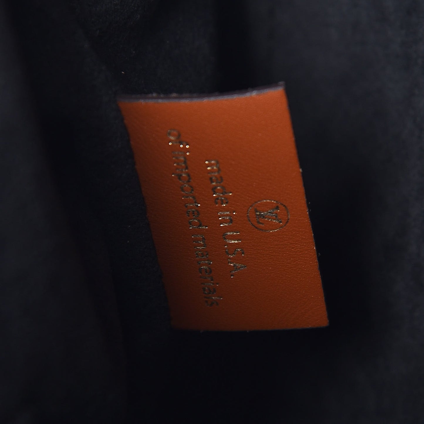 Monogram V Tote MM Black