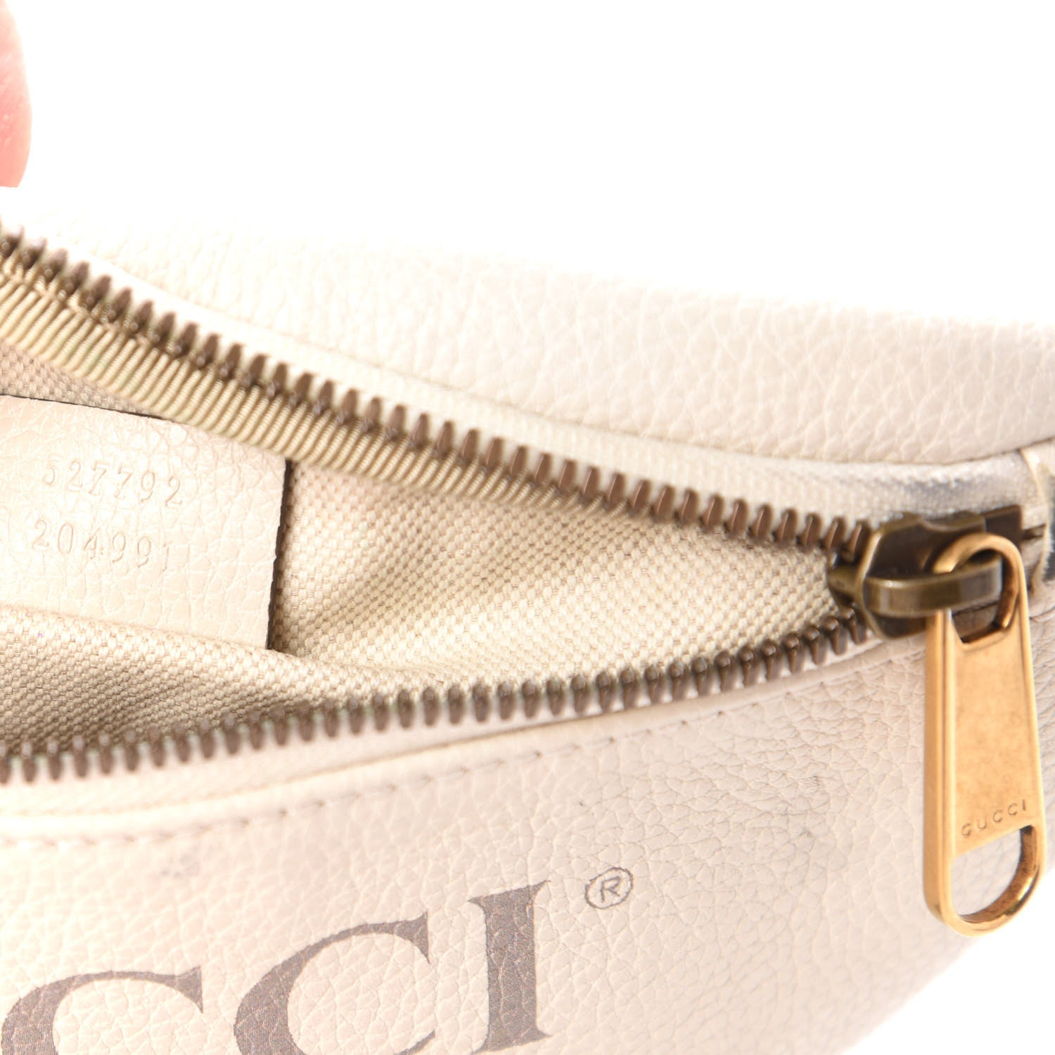 Gucci Grained Calfskin Small Logo Belt Bag White 9 of 11
