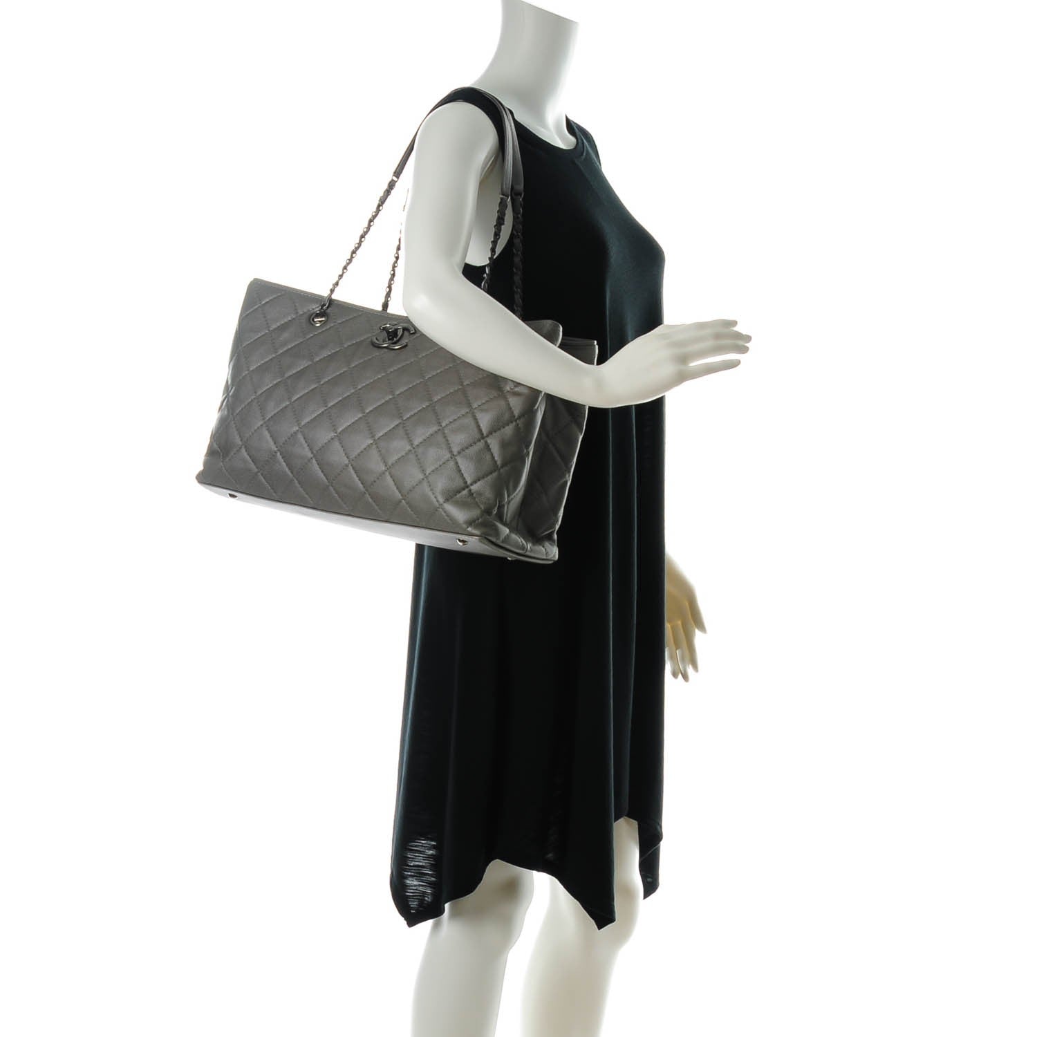 Chanel Metallic Caviar Large Be Caviar Tote Silver 2 of 7