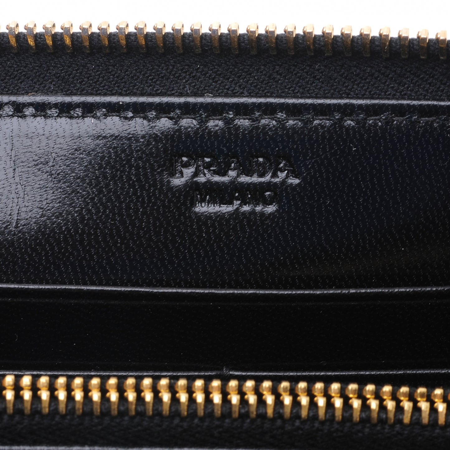 Goatskin Woven Zip Around Wallet Rubino Black