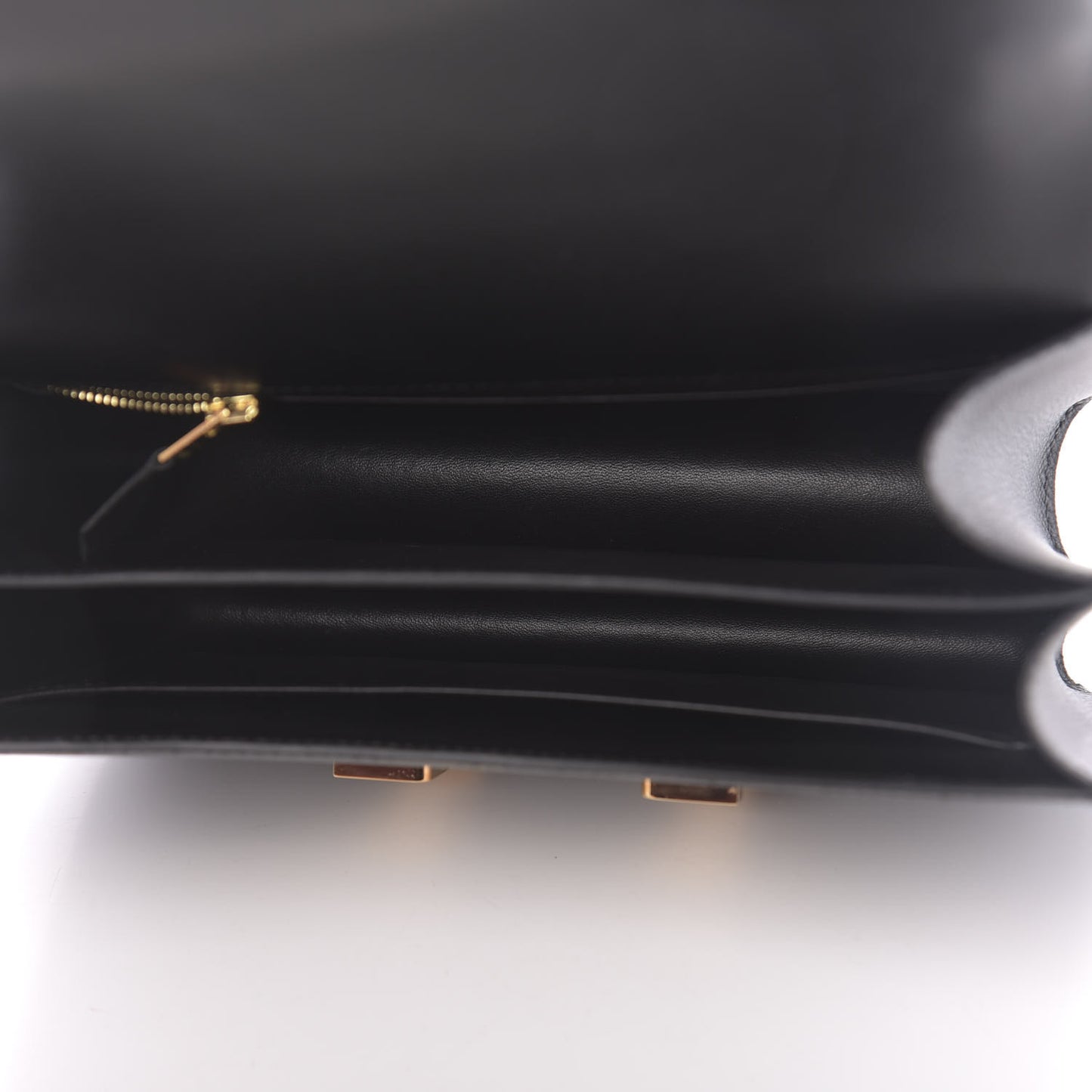 Epsom Constance 24 Black