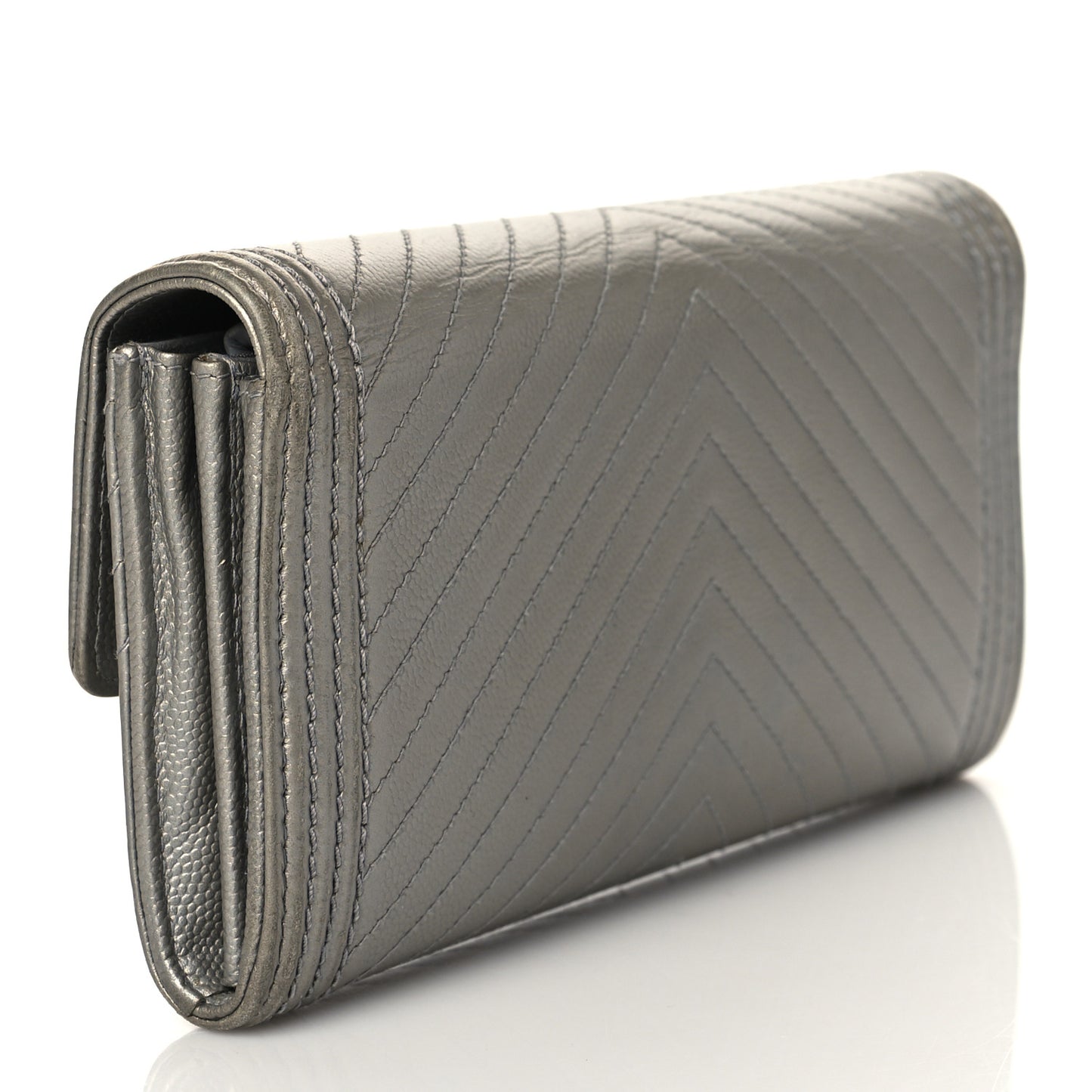 Metallic Caviar Chevron Quilted Large Boy Gusset Flap Wallet Silver