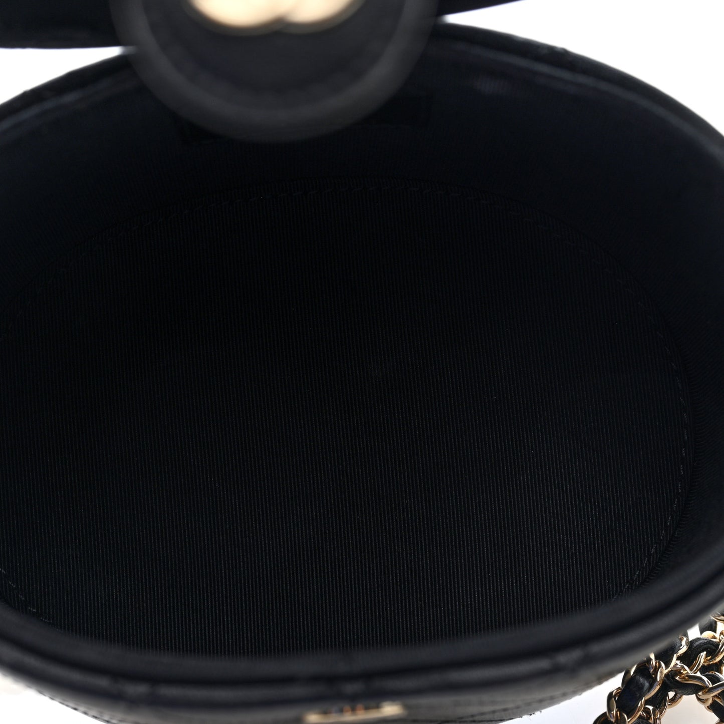 Lambskin Quilted Round Vanity Case With Chain Black