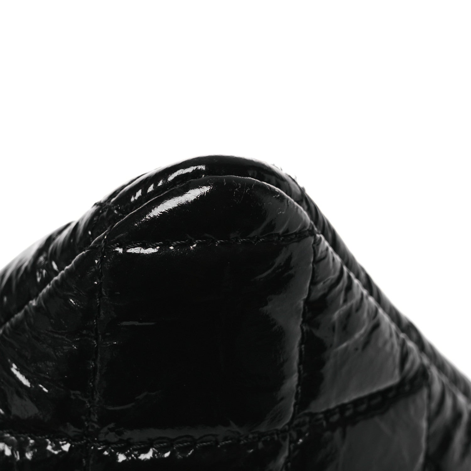 Chanel Patent Calfskin Quilted Medium Boy Cosmetic Case Black 15 of 15