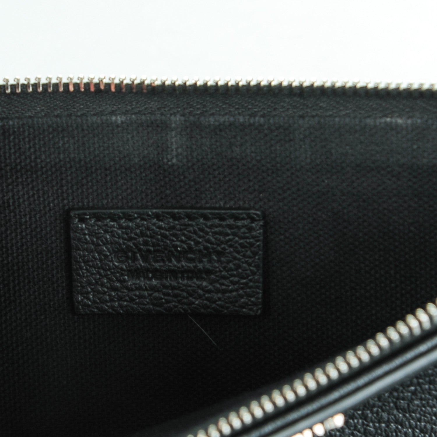 Givenchy Sugar Goatskin Medium Antigona Pouch Black 6 of 7