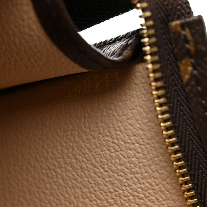 Louis Vuitton Monogram Toiletry Pouch 26 6 of 7