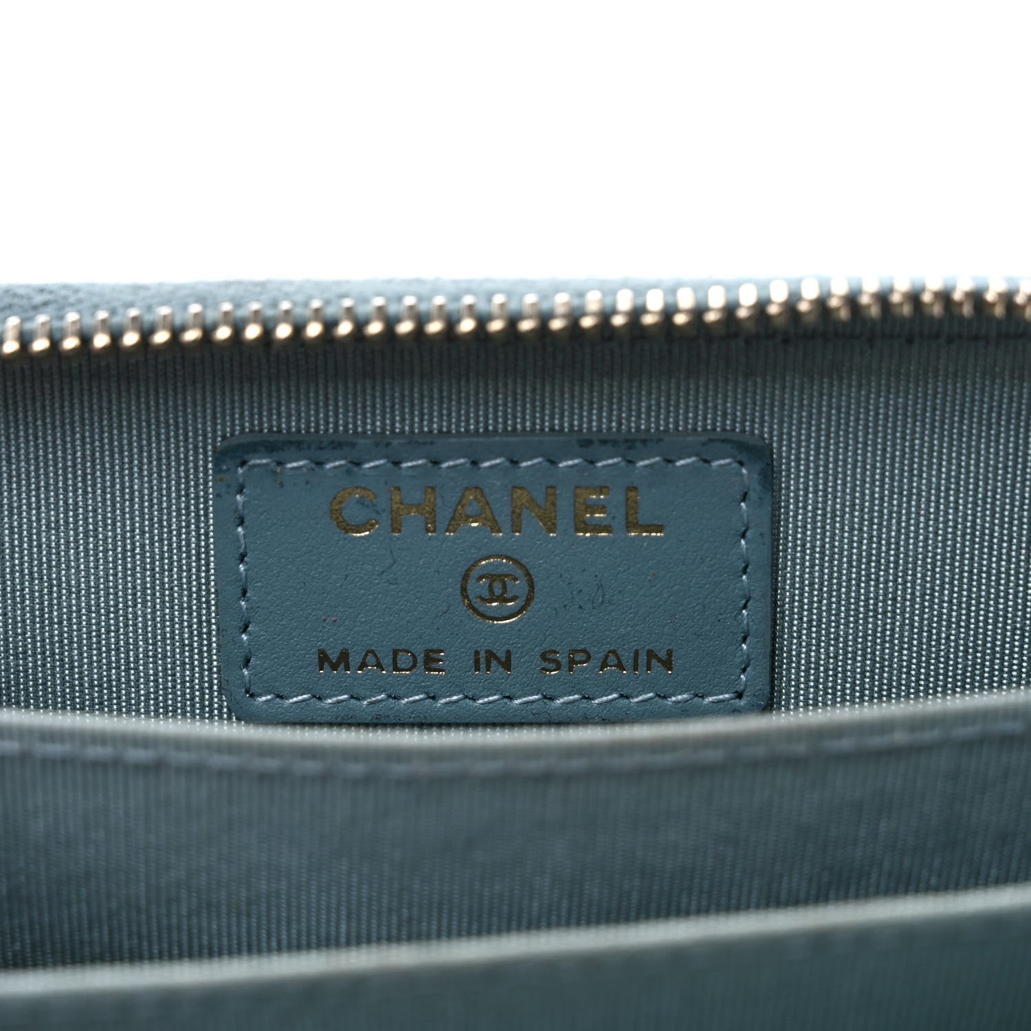 Chanel Iridescent Caviar Quilted Zip Coin Purse Light Blue 6 of 8
